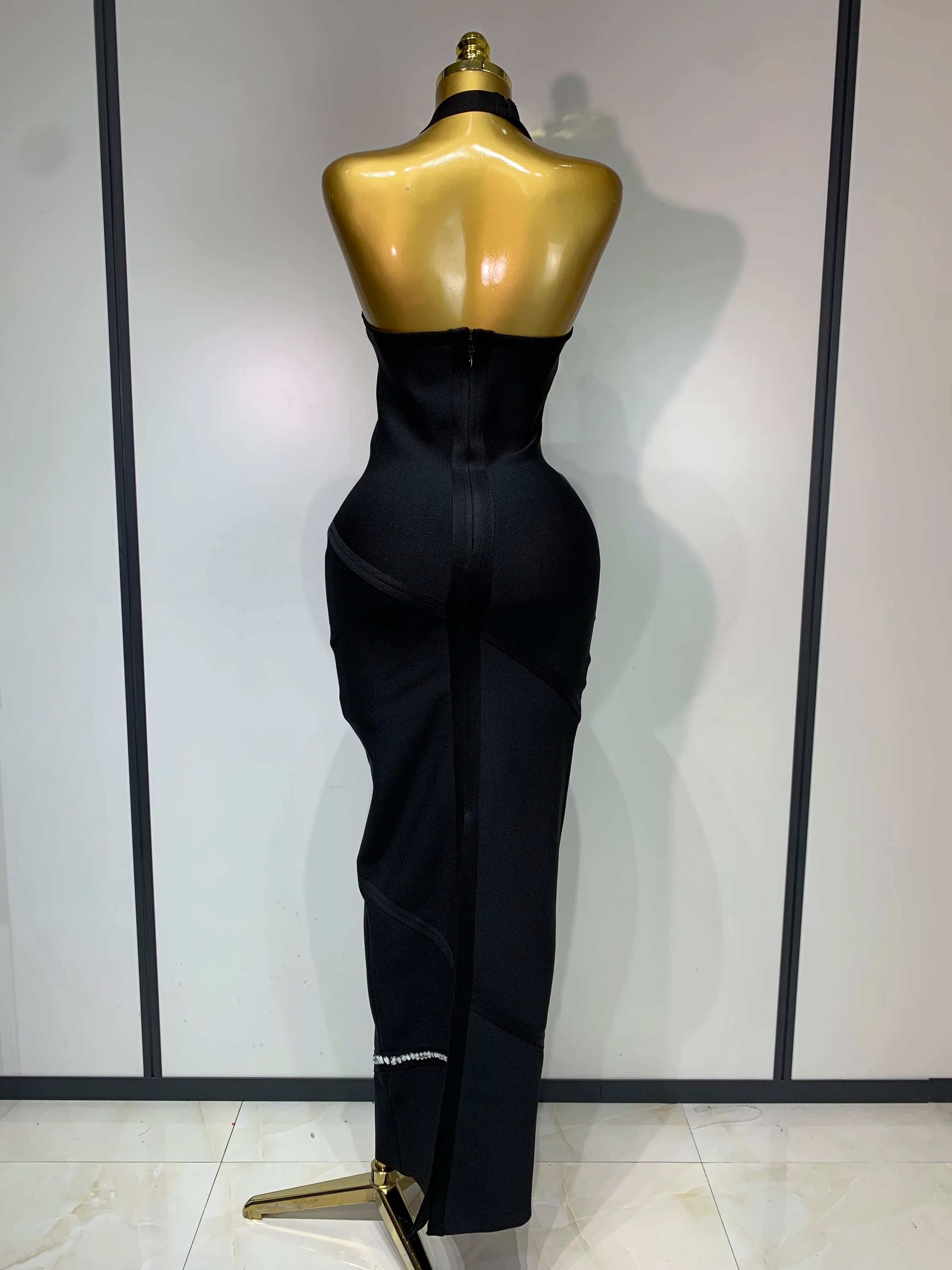 Women Celebrity Sexy Backless Halter Black Crystals Bandage Dress 2025 Knitted Elegant Evening Club Party Luxury Birthday Dress