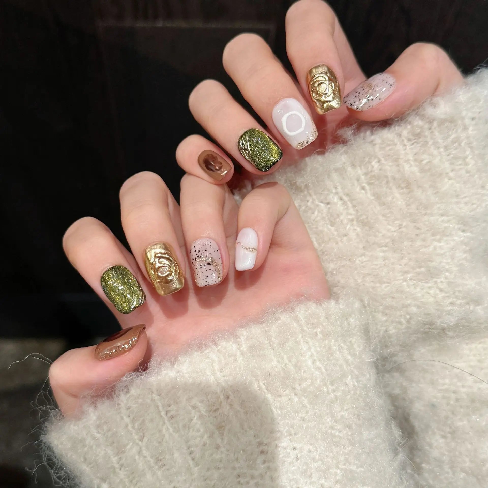 10pcs Golden Smudge Handmade Press on Nails Tips Wearable Short Ballet False Nail Art Green Cat's Eye Fake Nail Glitter Manicure