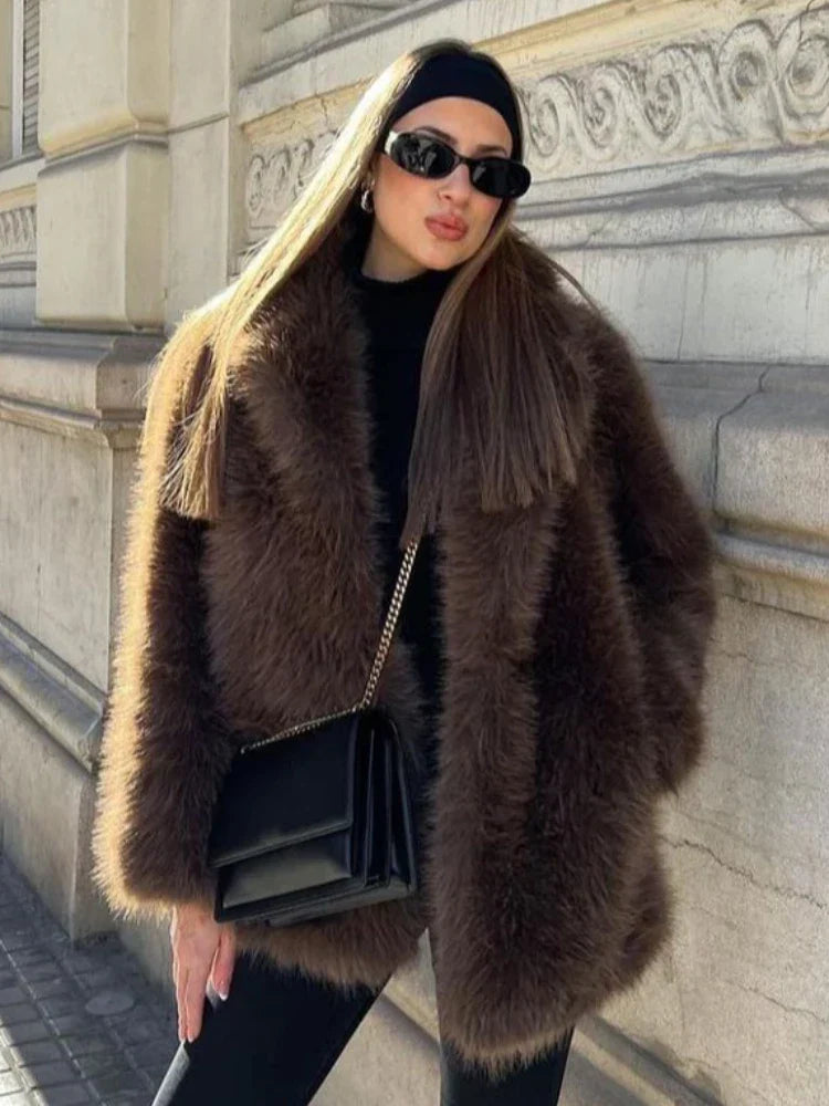 Luxury Brown Women Faux Fur Jacket Oversized Lapel Long Sleeve Warm Fluffy Coats Winter Female Loose Streetwear Outwears