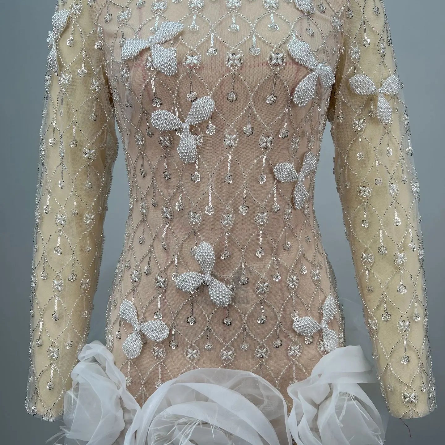 Luxury Exquisite Beading White Flowers Sexy See Through Mini Evening Dress Woman Birthday Party Dress Performances Costume