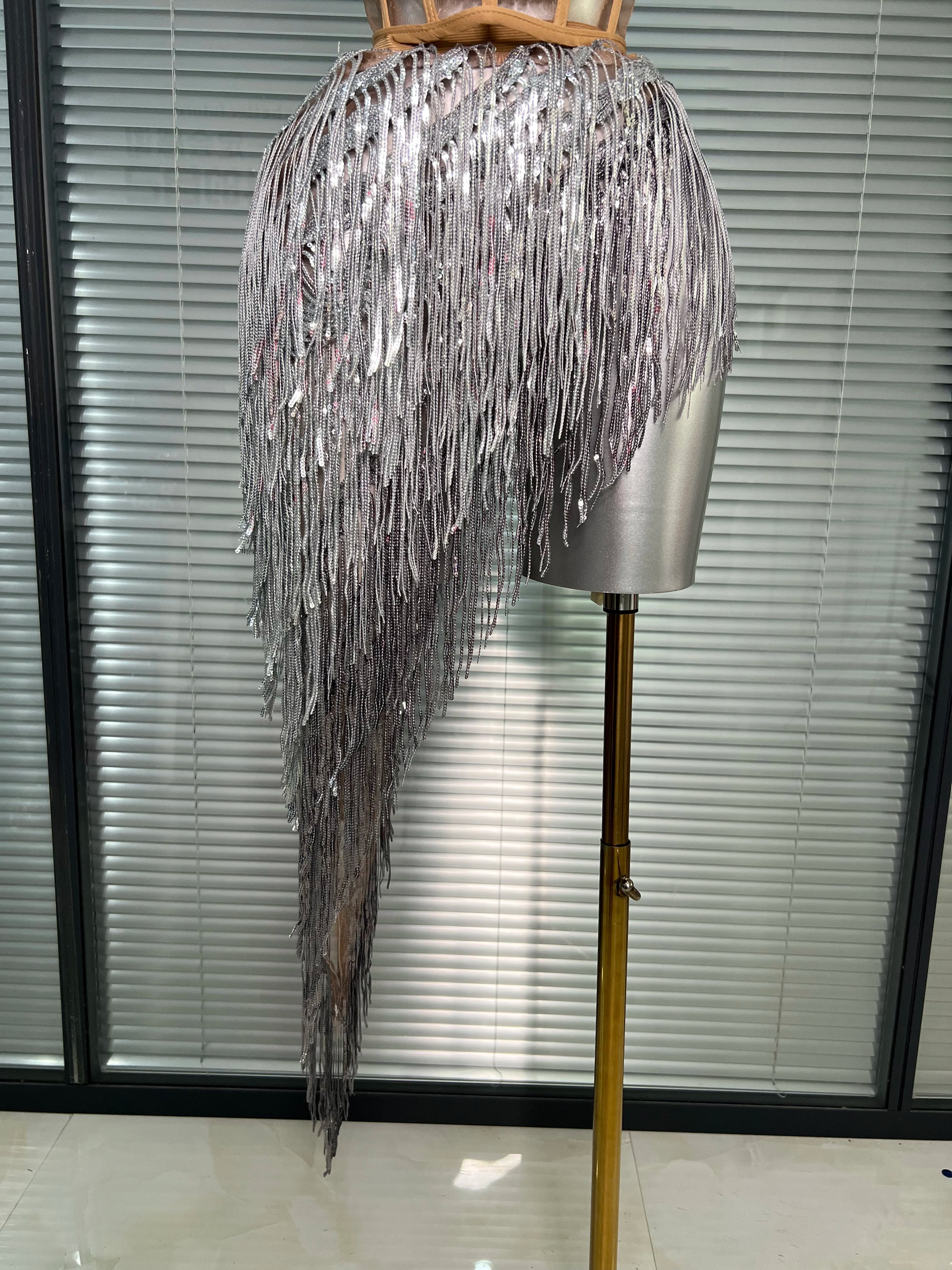 Women Sexy Two Pieces Set Women Silver Tassel Crystal Diamond Night Club Adjustable Skirt Suits Singer Dancer Stage Costume