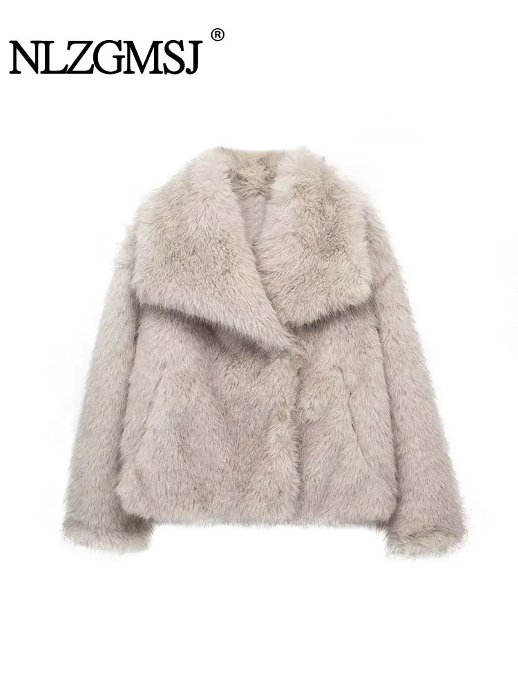 Woman Artificial Fur Effect Short Jacket Coats Fashion Vintage Long Sleeve Autumn Winter Causal Loose Warm Top