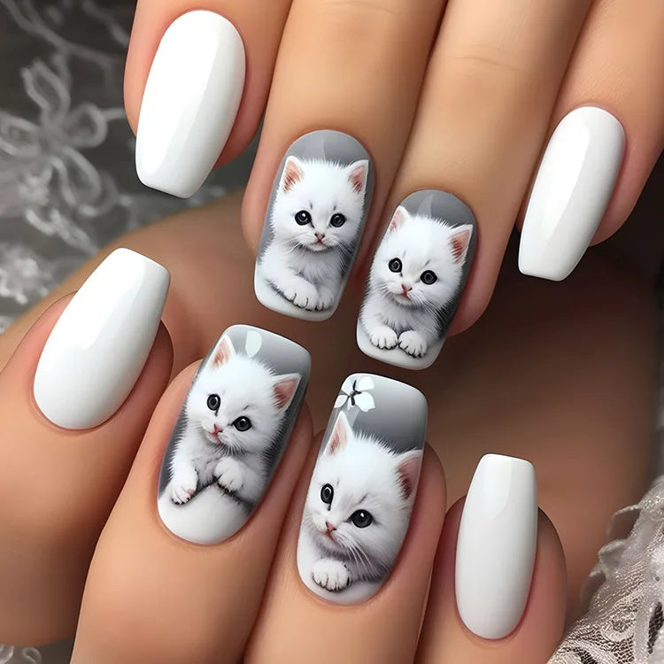 24 peças de unhas postiças de pressão com glitter verde, unhas postiças quadradas francesas, cobertura total, design natural, unhas de manicure vestíveis