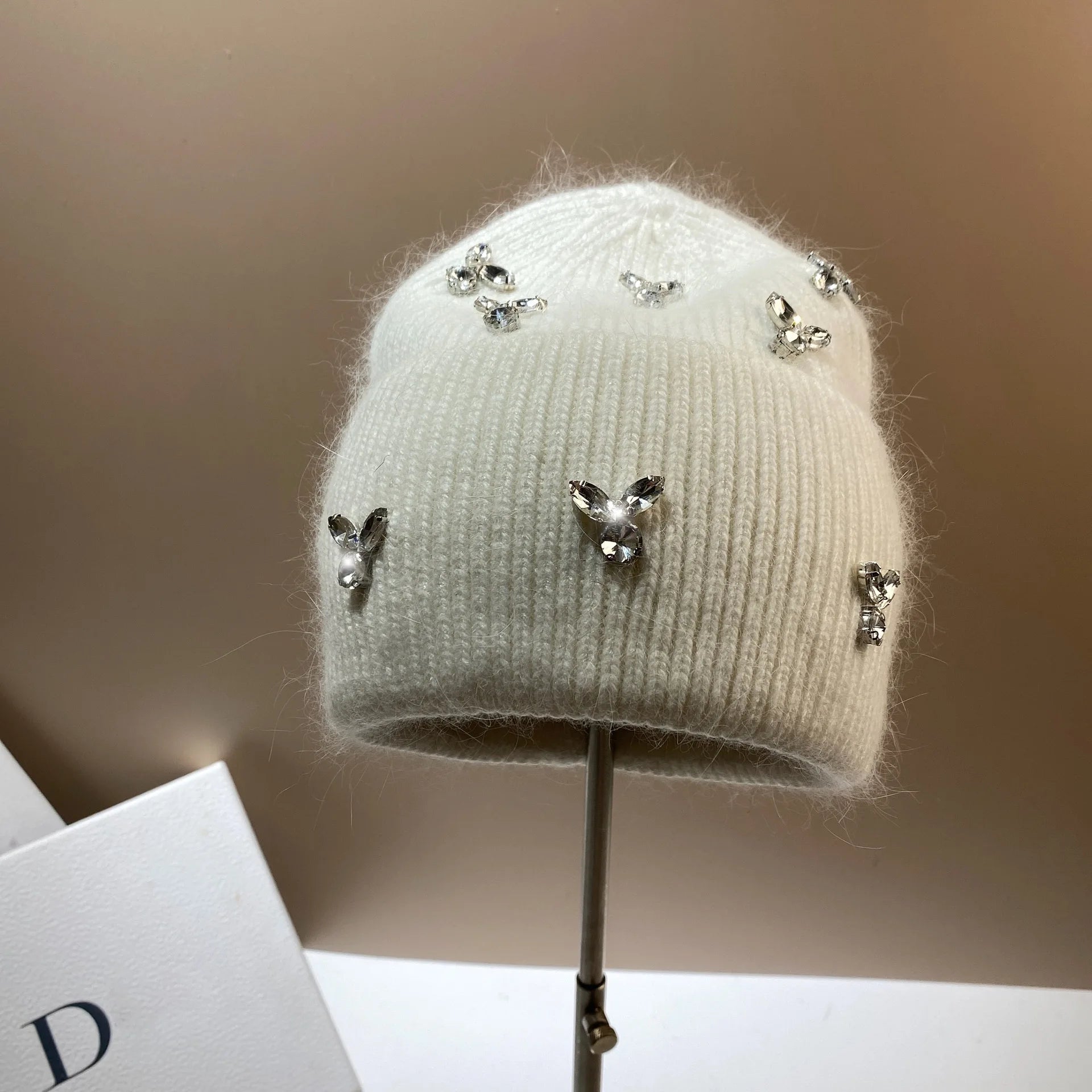 Luxury Rhinestones Fashion Women's Winter Hats Real Rabbit Fur Lady Warm Knitted Hat Outdoor Wool Skullies Beanies Skiing Caps white