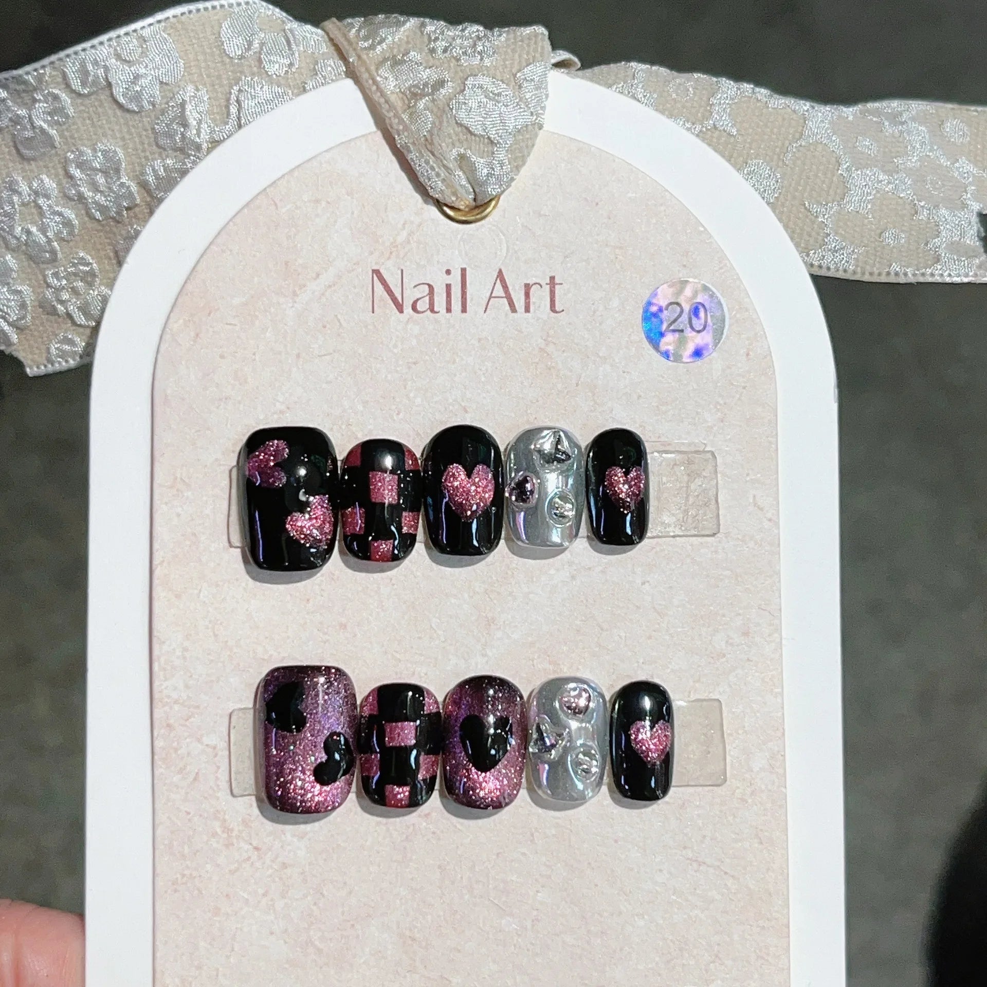 10Pcs Sweet Cool Black Pink Handmade False Nails Cat Eye Checkered Gel Nails with Glue Shimmery Heart Press on Acrylic Nail Tips