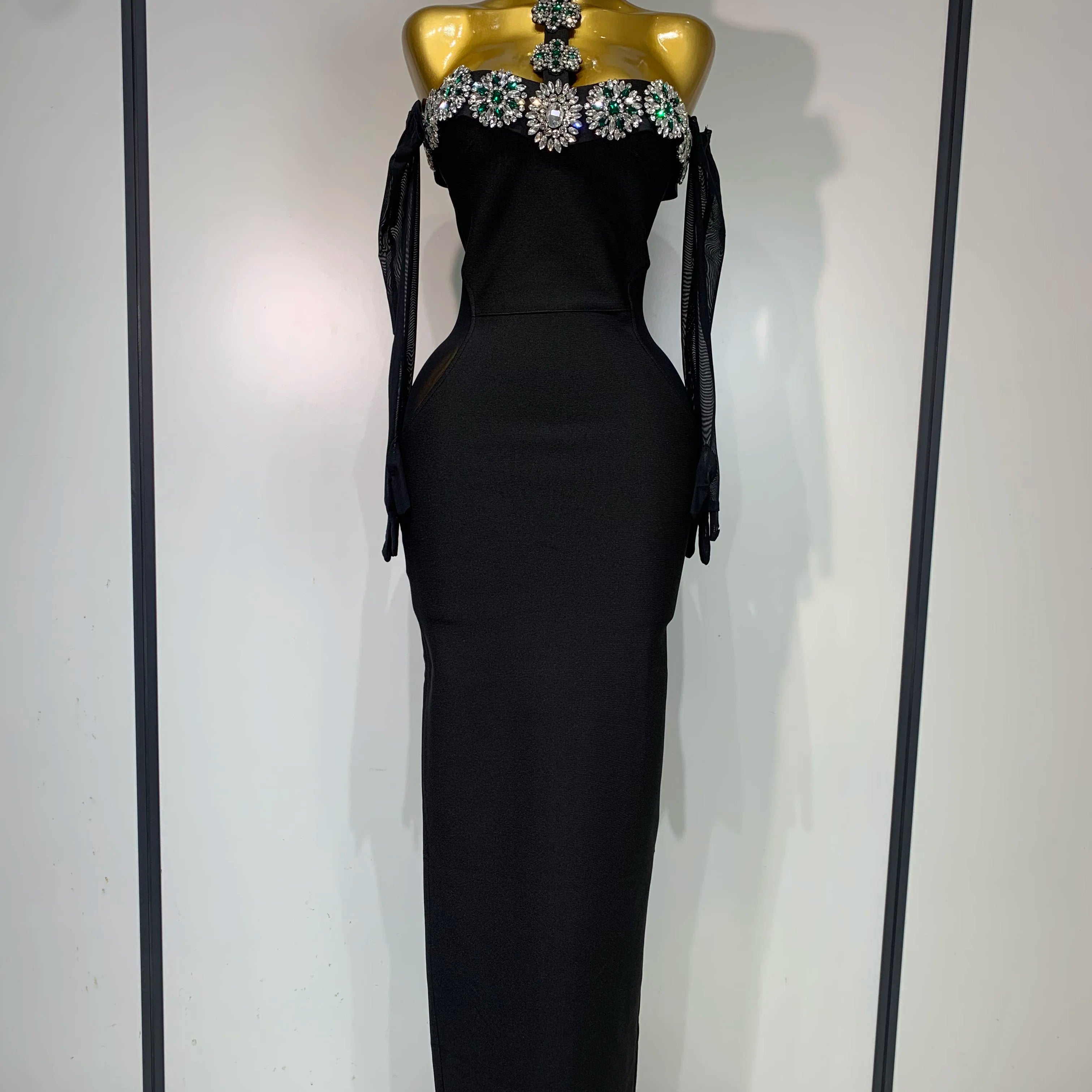 Women Celebrity Sexy Diamonds Crystal Off Shoulder Maxi Long Bodycon Bandage Dress 2025 Elegant Evening Club Party Luxury Dress