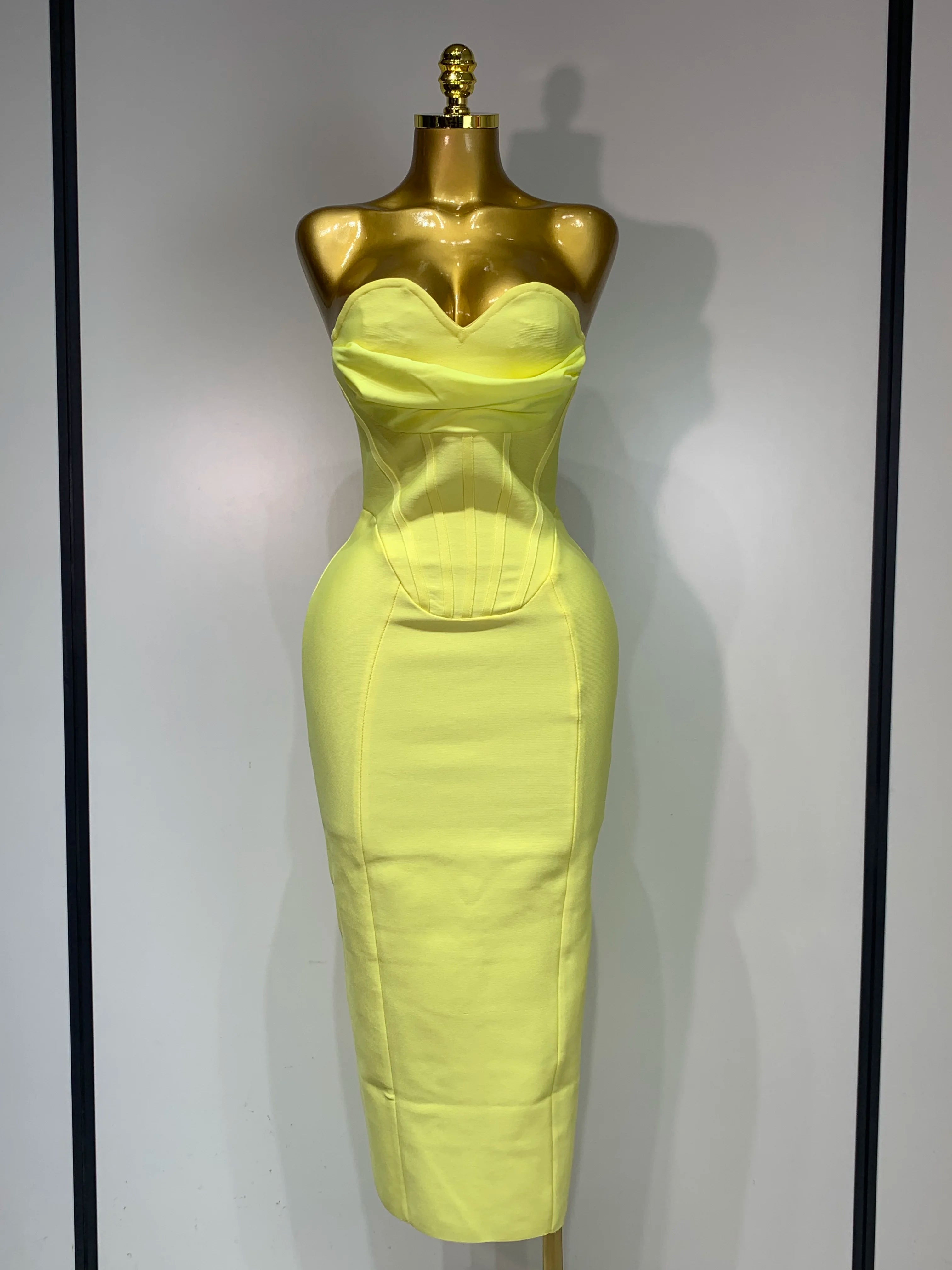 Robe moulante sexy sans bretelles jaune extensible pour femme, tenue de soirée élégante et luxueuse, idéale pour un anniversaire ou un bal de promo, nouveauté 2025