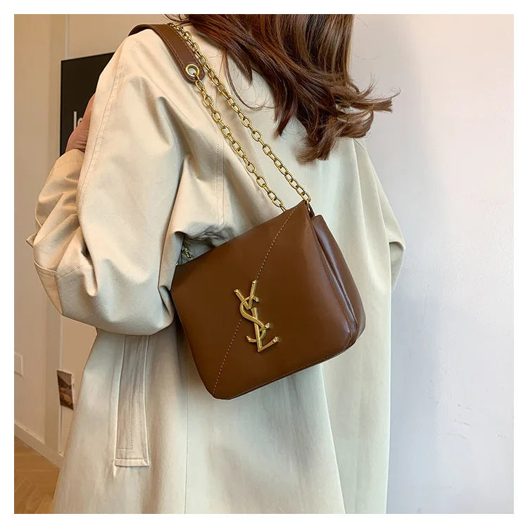Trendy Mini Bag 2025 New Chic Shoulder Purse for Women, Fashionable Small Crossbody Bag with Chain Strap