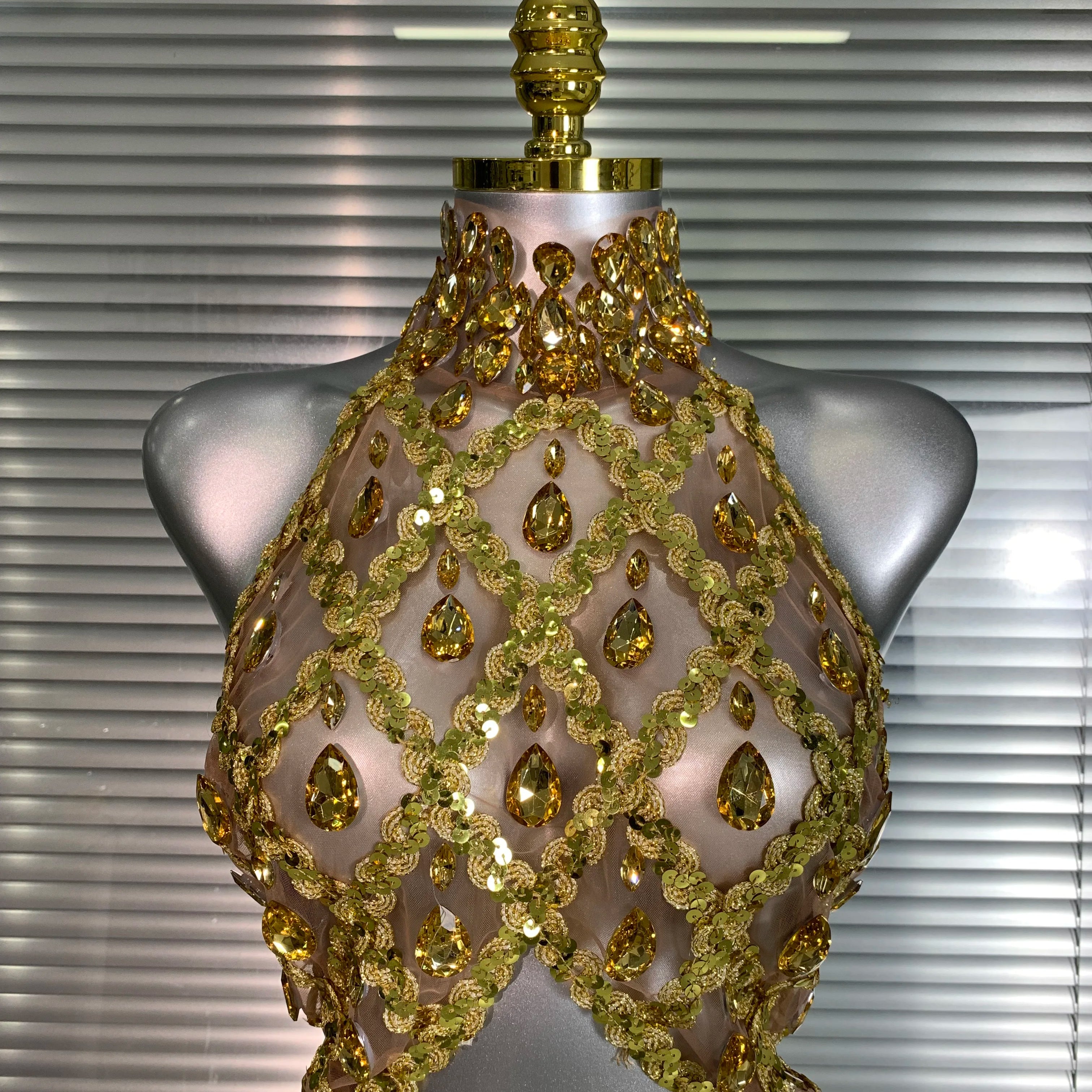 Women Sexy Mesh Tassel Crystal Diamonds Mini Performance Costume Stage Dancer See Through Stretchy Gold Night Club Party Dress