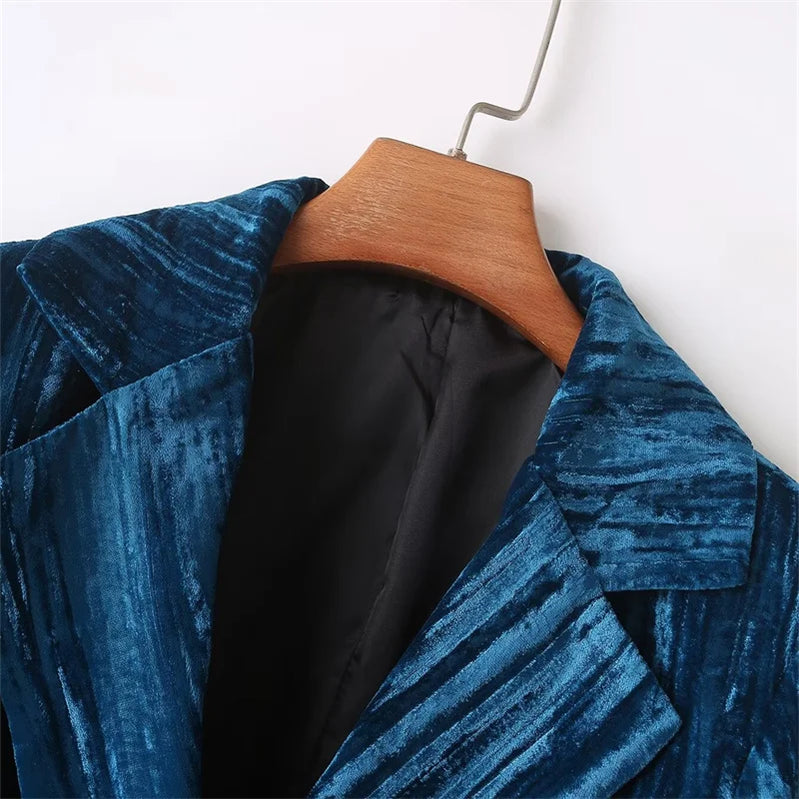 Women's Velvet Suit Jacket Flap Pockets Double Breasted Fashion Retro Office Lady Outerwear Coat Top