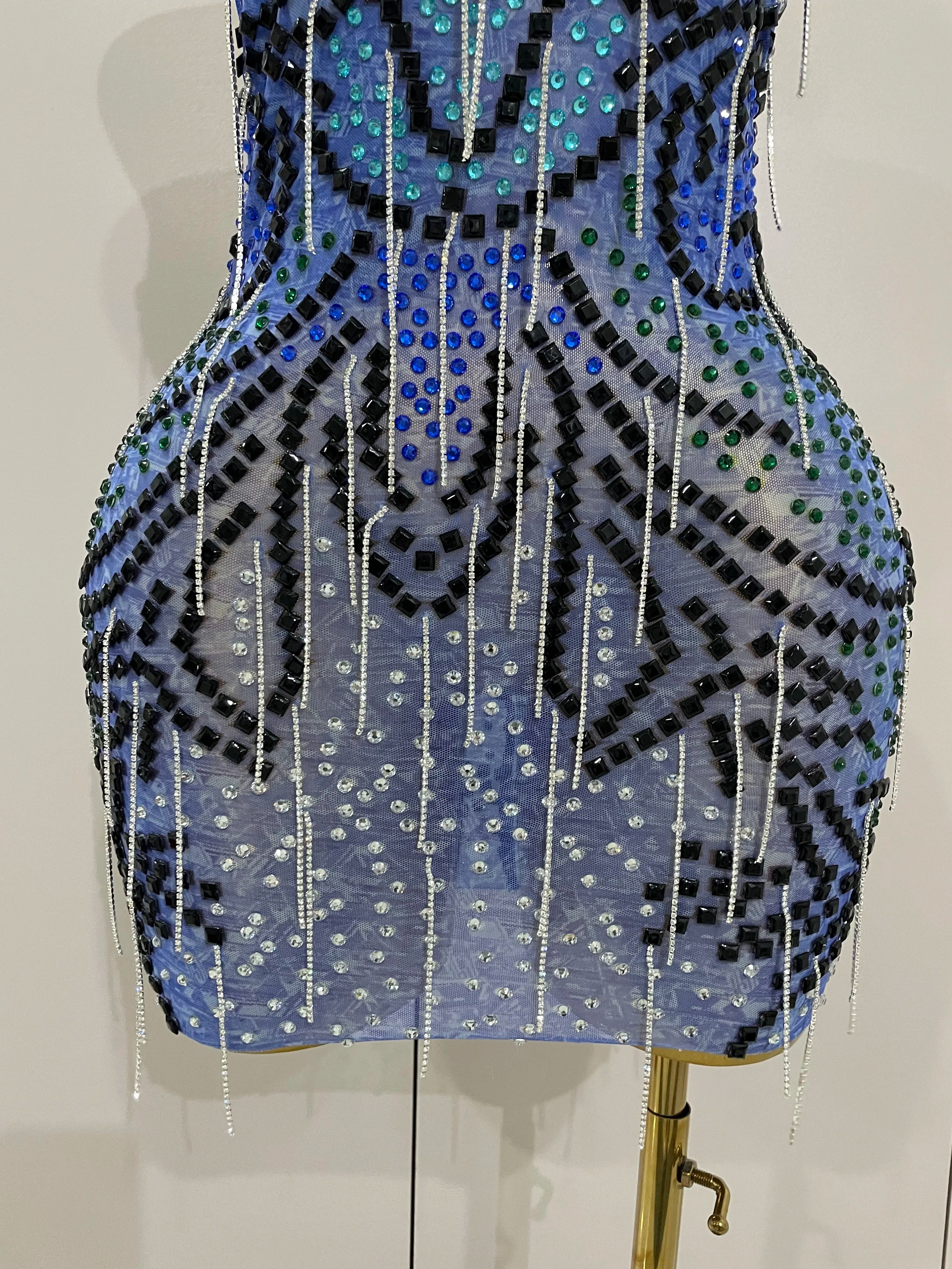 Sexy Sparkly Rhinestones Chains Blue Mesh Short Dress 2025 New Women Party Celebrate Birthday Dresses Photo Shoot Stage Wear