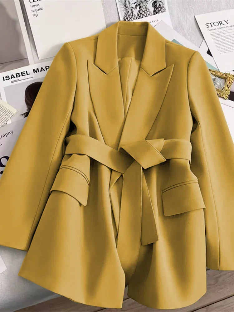 Spring New in Women's Blazer Belt Slim Fitting Temperament Fashion Small Suit Top for Women Commuting Korean Version Suit Jacket