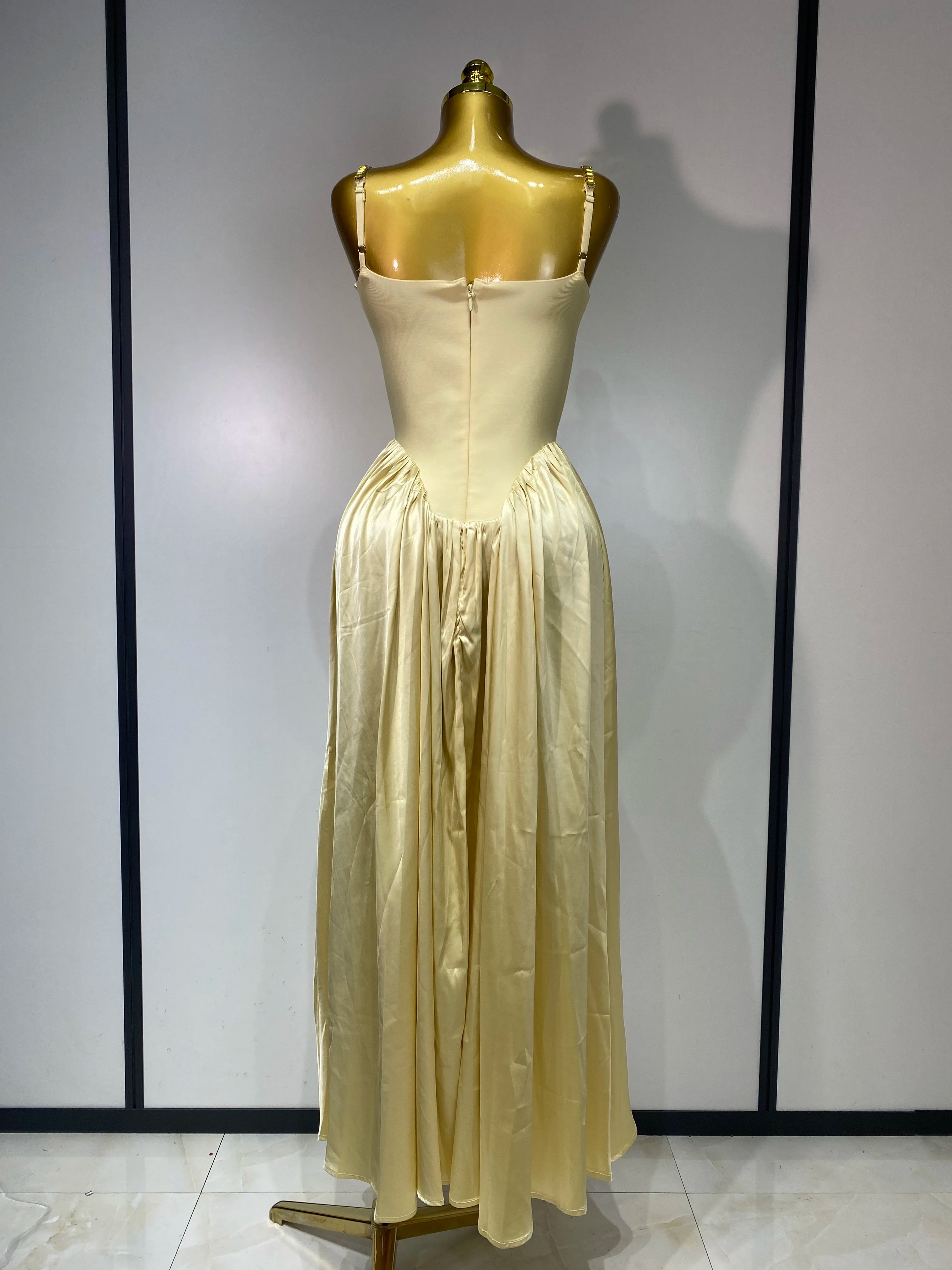 Women Sexy Strap Chain Sleeveless Long Dress Fashion Slimming Hundred Fold Dresses Elegant Evening Party Wedding Guest Gowns