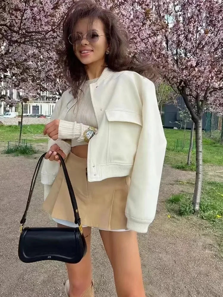 Woman Bomber Jacket Coat White Autumn Winter Button Baseball Aviator Cropped Jackets For Women Long Sleeve Crop Outerwear Beige JK156