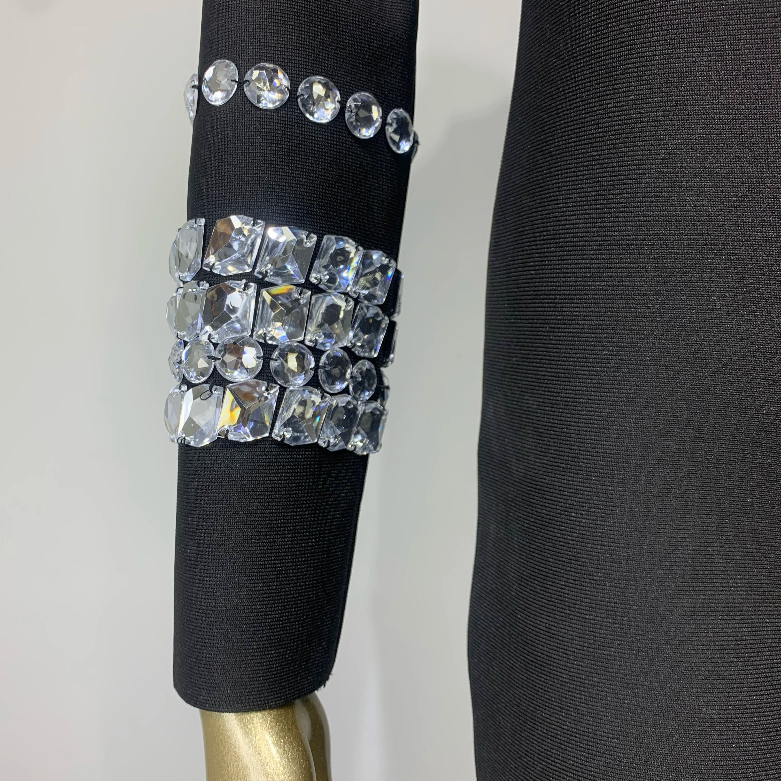 Macacão feminino chique, sexy, de manga comprida, gola alta, com contas brilhantes, preto, bandagem, 2023, designer de celebridades, macacão de rua