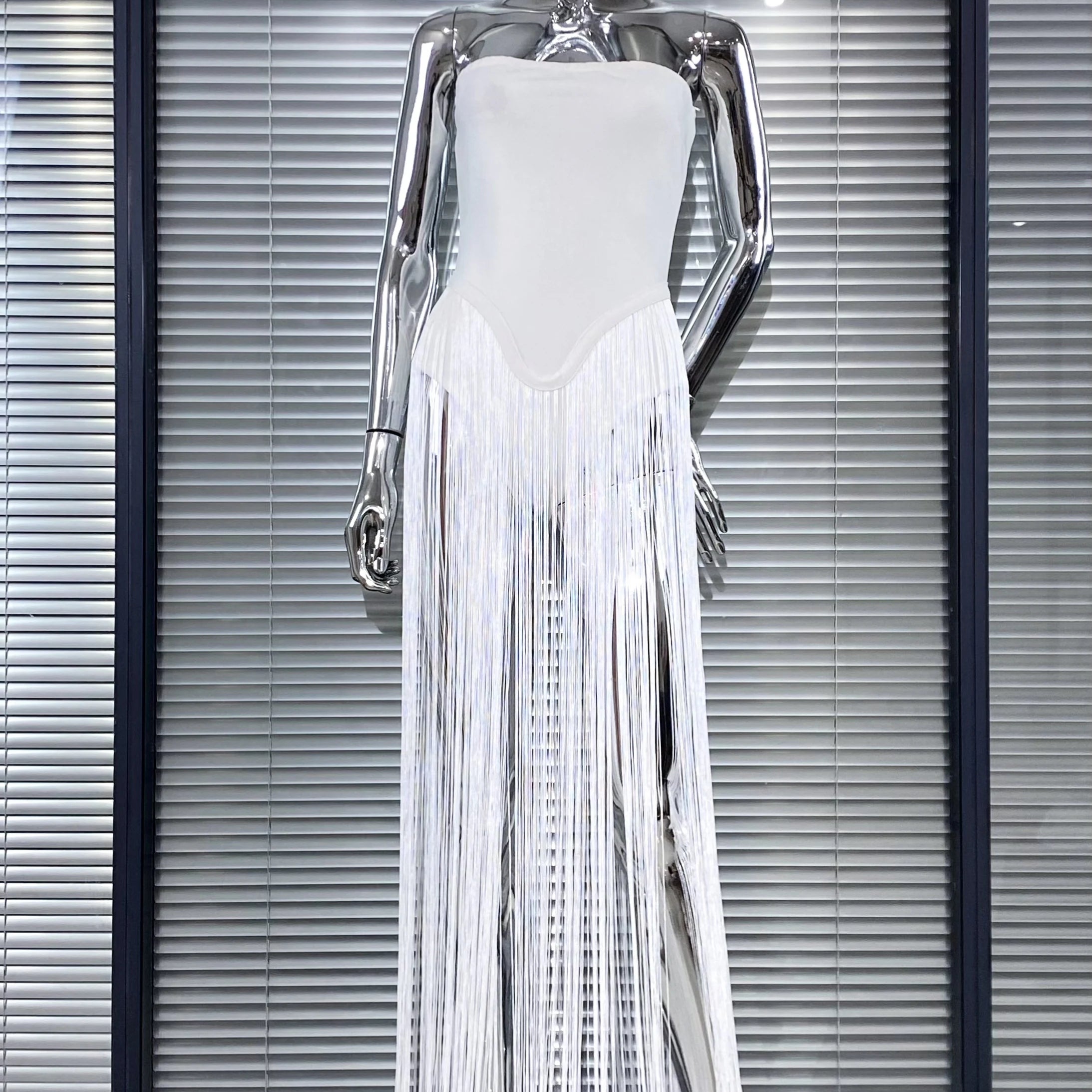 Summer White Color Long Tassel Strapless Bandage Jumpsuit Fashion Woman Party Bodysuit Vestido Performances Costume
