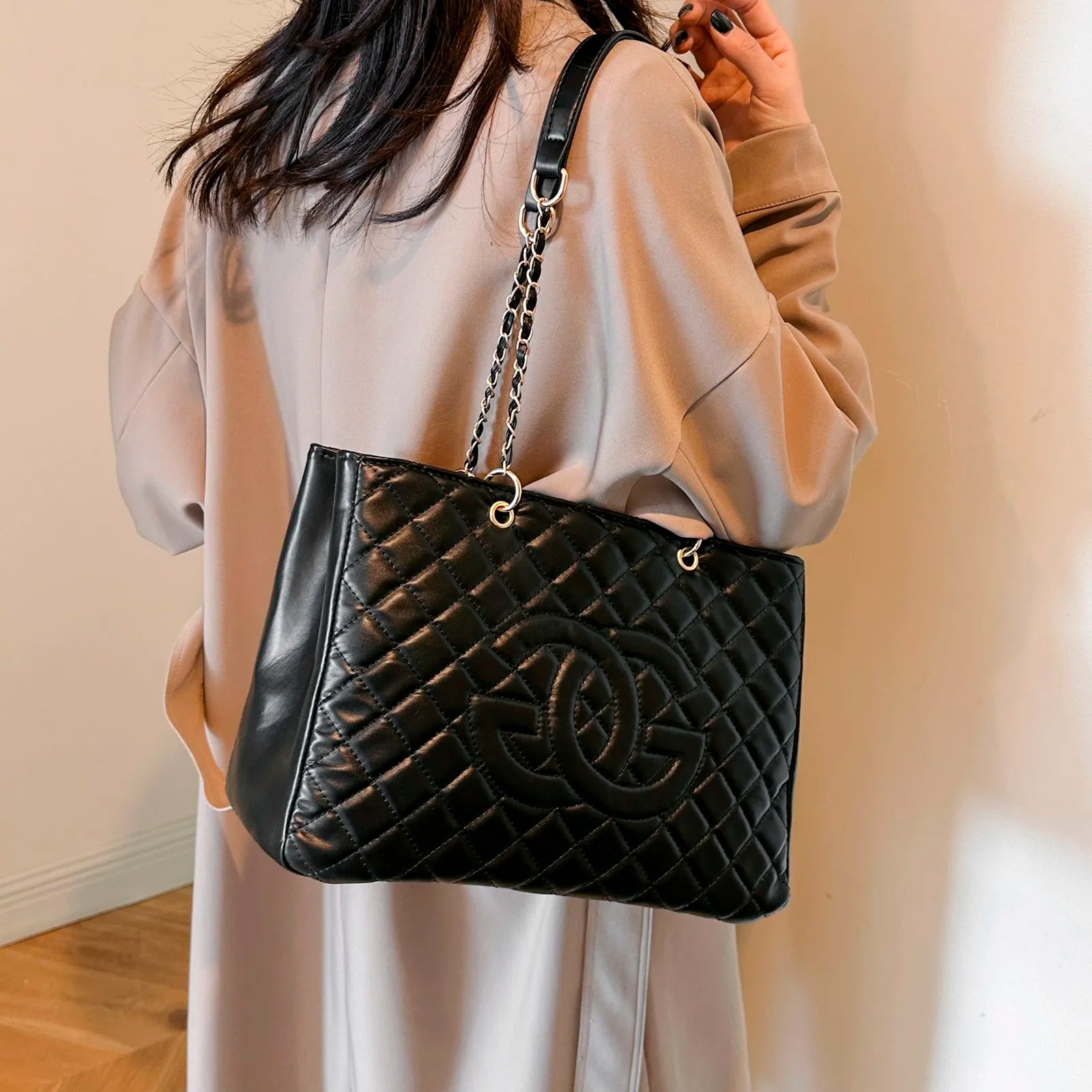 Satin-wool 2025 New Ladies Luxury Brand Leather Crossbody Bag Famous Designer Classic Popular Casual