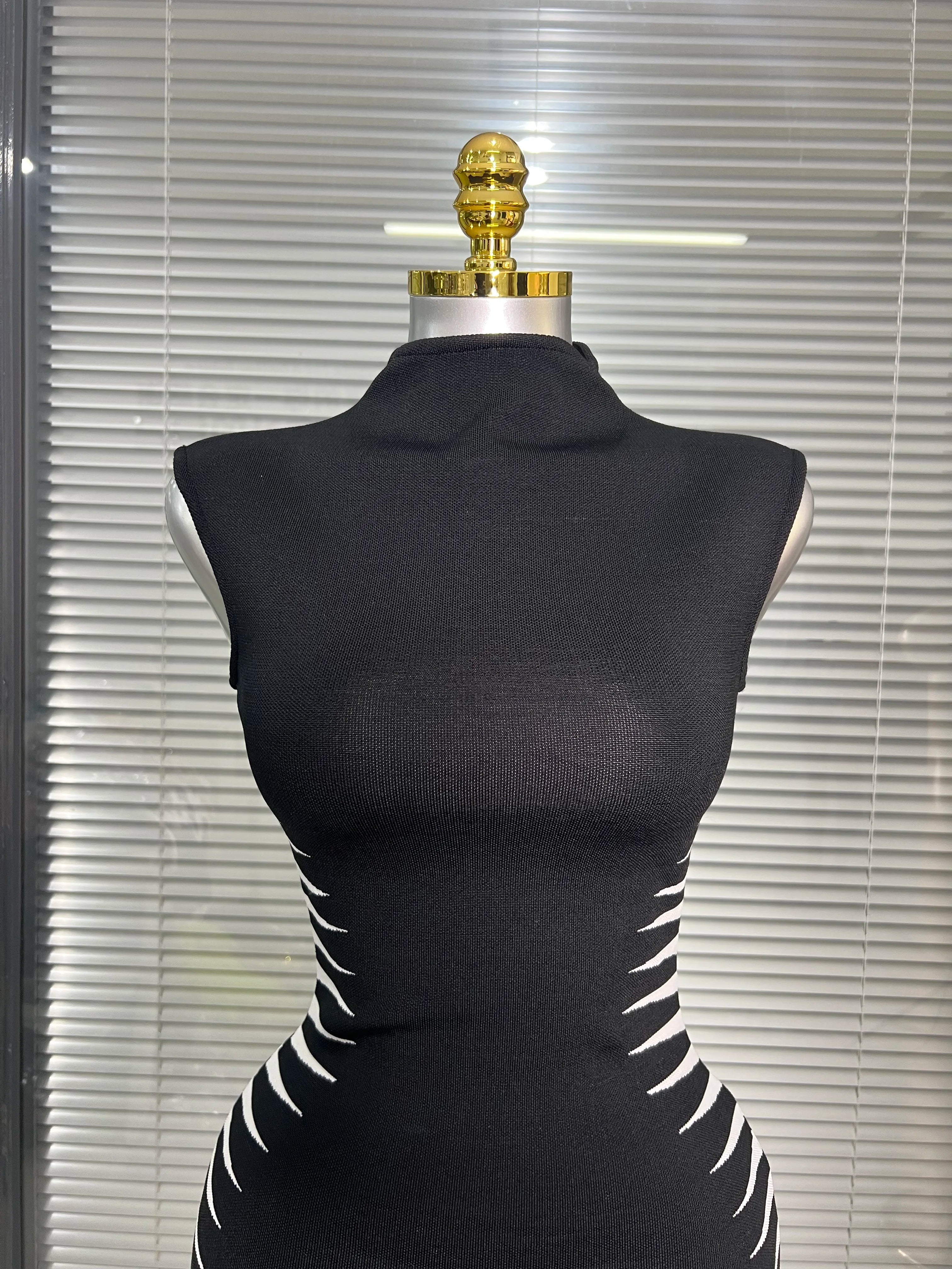 Women Sexy Black Jacquard Tank Midi Bodycon Bandage Dress High Street Elegant Celebrity Party Dress