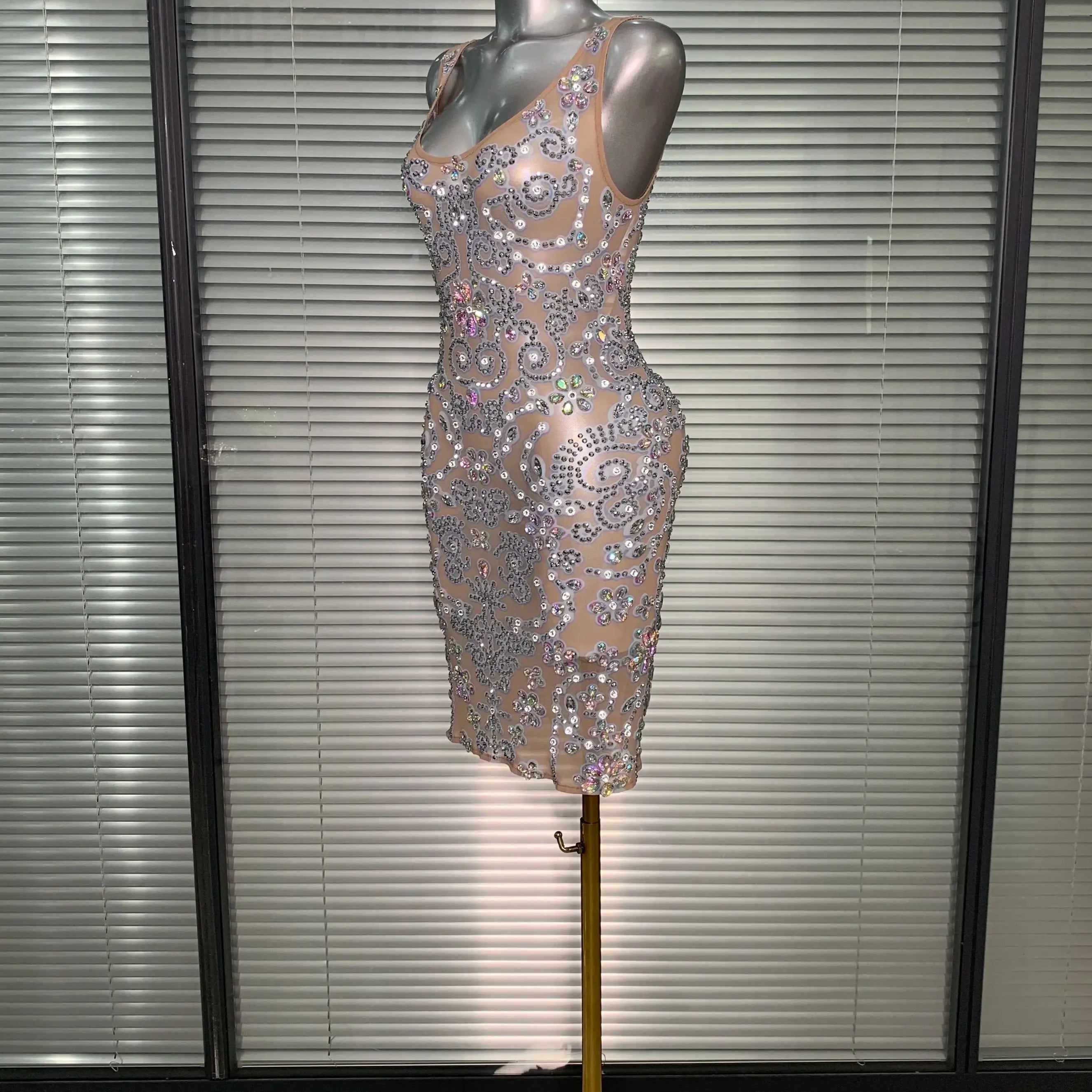 Celebrity New Women Sexy Mesh Sheer Crystal Stage Costume Stage Dancer Singer See Through Night Club Mini Party Dress
