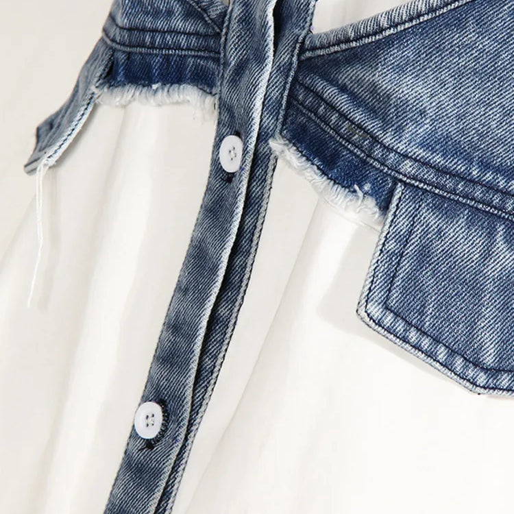 DEAT Fashion Women's Denim Shirt Lapel Loose Hollow Out Single Breasted Denim Splice Fake Two Pcs Blouse Summer New 17A8112