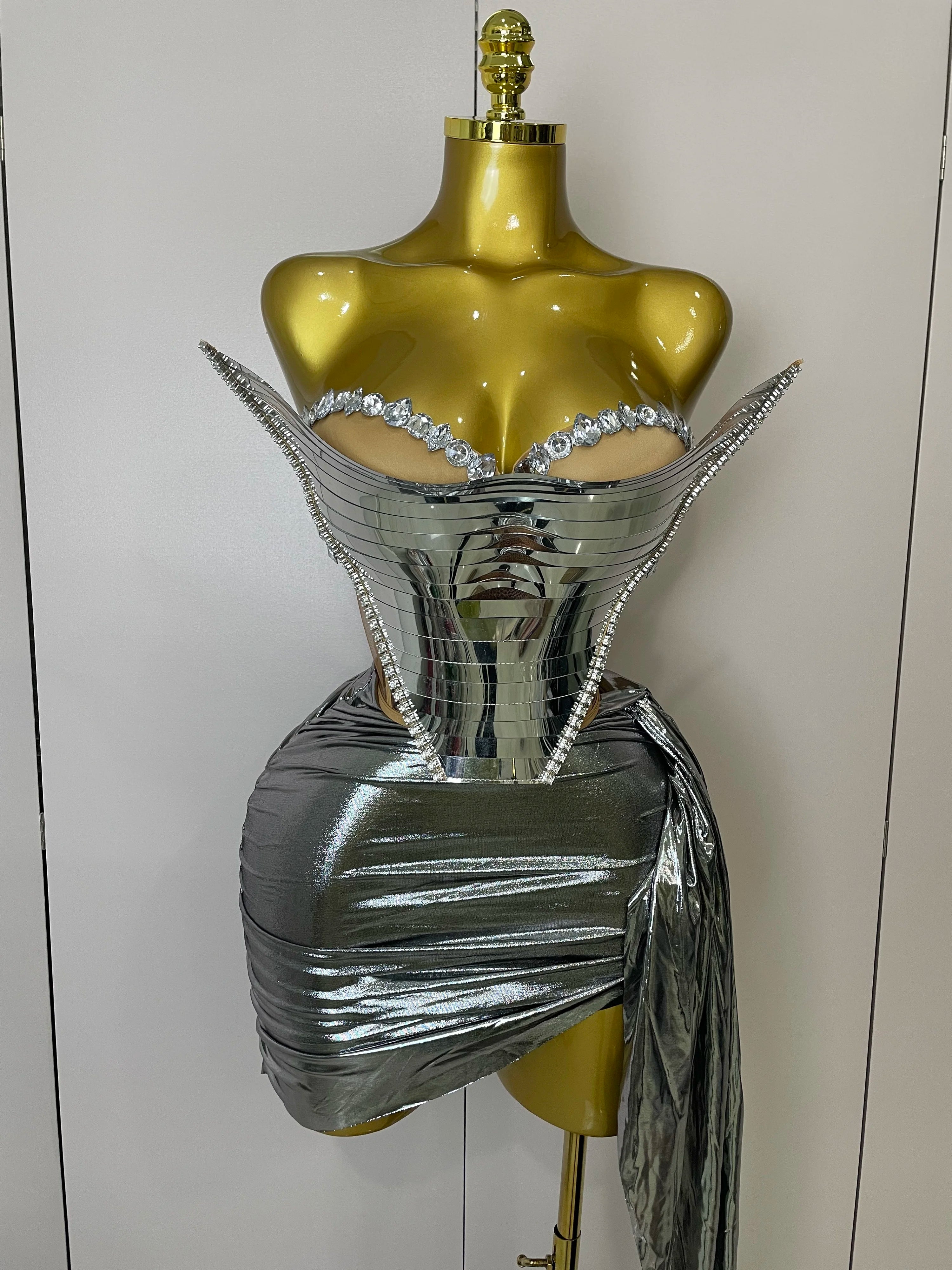 Sparkly Gold Sequin Sexy Top Two Pieces Set 2025 Women Celebrate Party Birthday NightClub Performance Dancer Show Stage Outfit