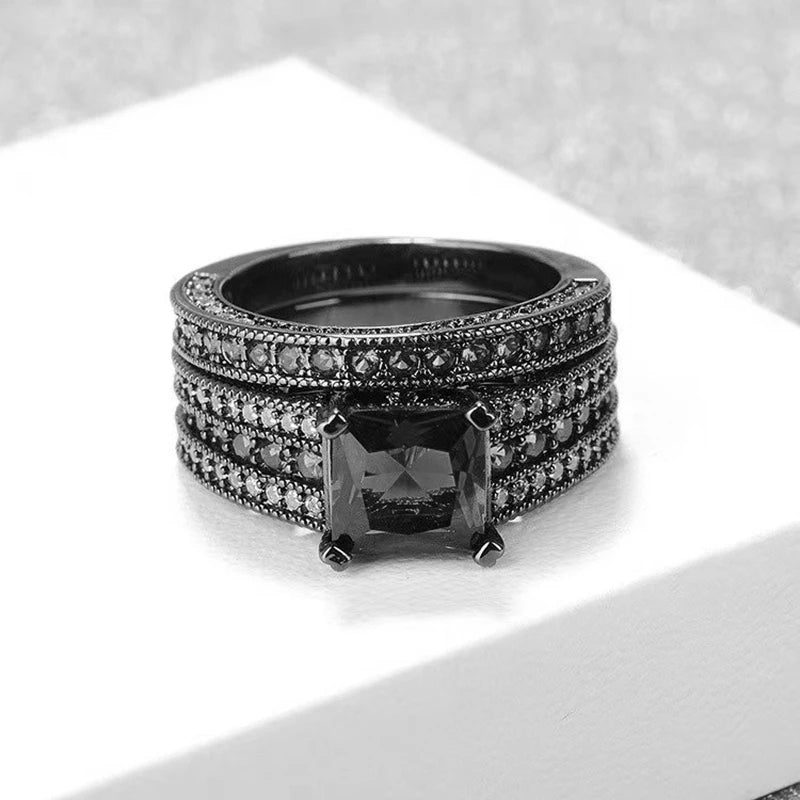Fashion Couple Jewelry Lovers Rings Women's Black Zircon Engagement Ring Set Men's Stainless Steel Wedding Band Anniversary Gift