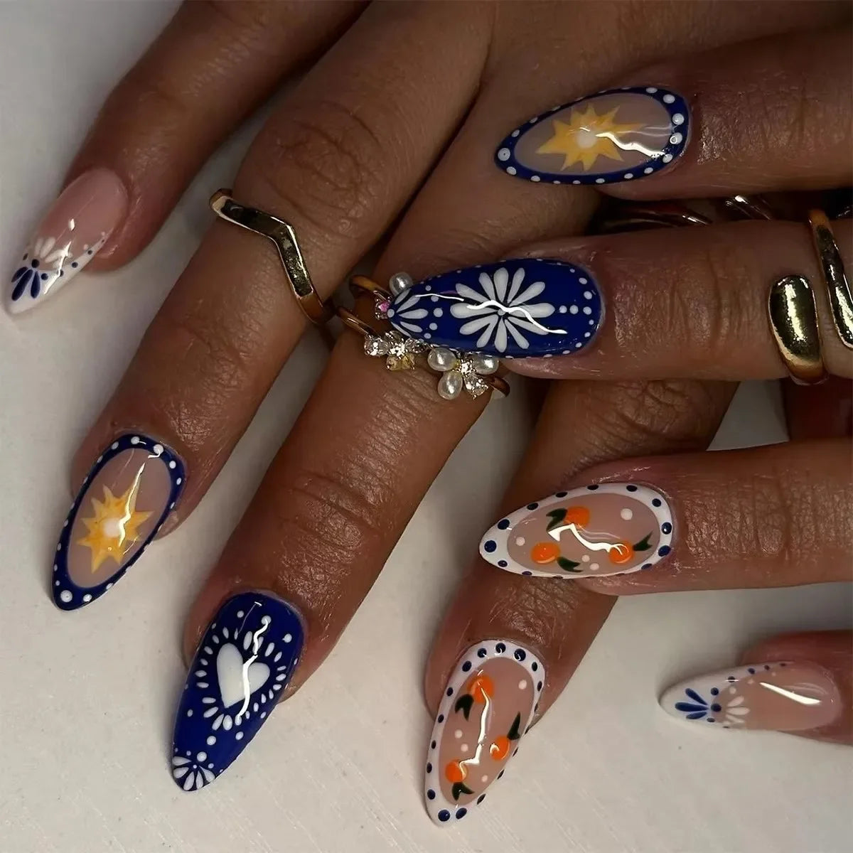 Cherry Leopard Print Almond Fake Nails Art Ballet Pointed False Nails Charms Flower Star Love Heart Press on Nails Manicure Tool
