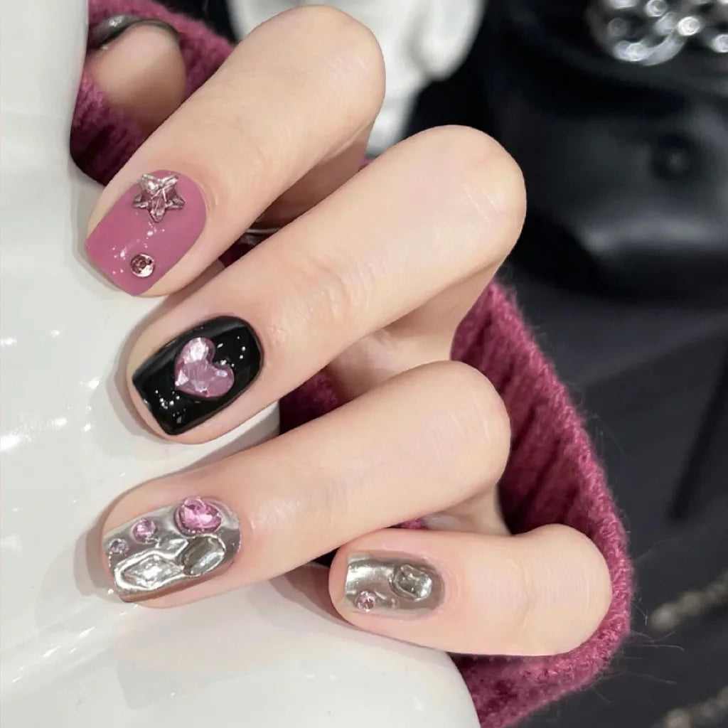 24Pcs Dark Black Stars Cat's Eye Press on Nails Set Summer Cute Wearing Short Fake Nail Patch Detachable Finished Nail Tips Art