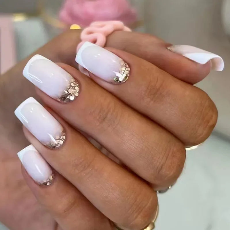 24Pcs White French Fake Nails Wearable Press on Nails Short Square False Nail art Artifical Finished Fingernails tips