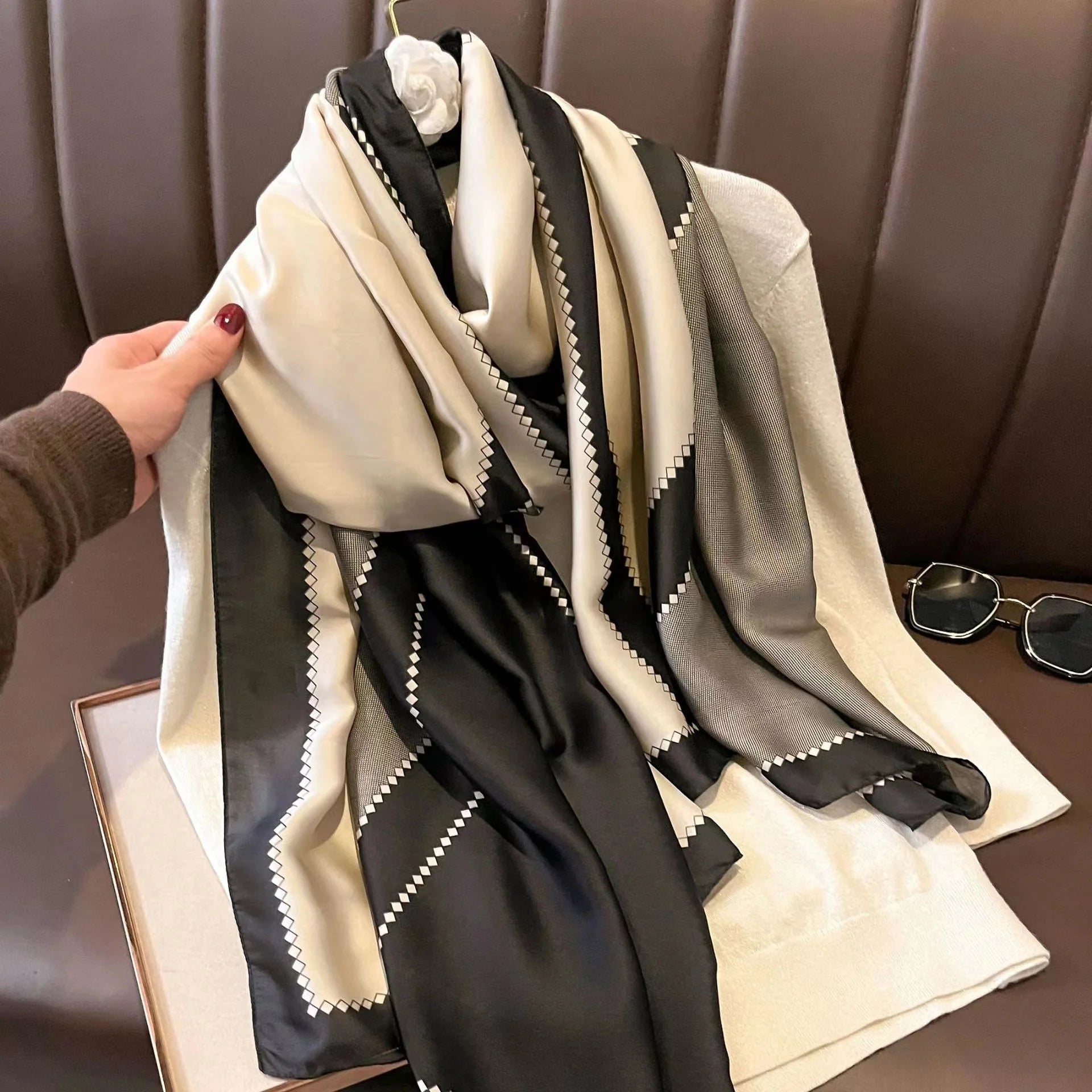 180*90cm Luxury Brand Spring Summer Autumn Women Clothing New Fashion Color matching printed silk scarf lady popular turba 36 180cmx90cm