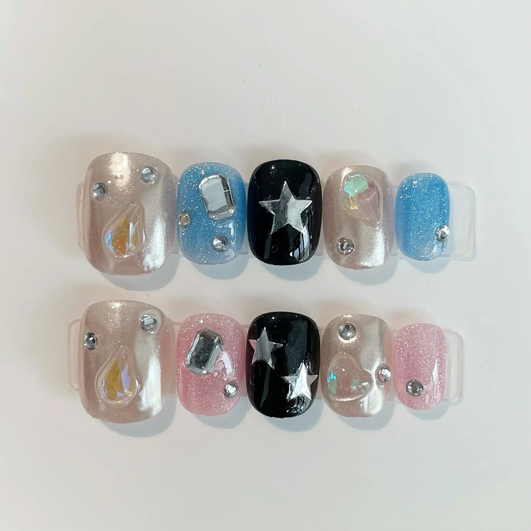 10Pcs Black Cat Eye Fake Nail Cute Stars Handmade Press on Nails Sweet Cool Short Round Wearable Artificial Nails Tips Art Tools