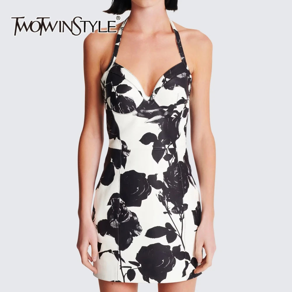 TWOTWINSTYLE Hit Color Slimming Spliced Printing Dresses for Women Halter Neck Sleeveless Temperament Dress Female Fashion New