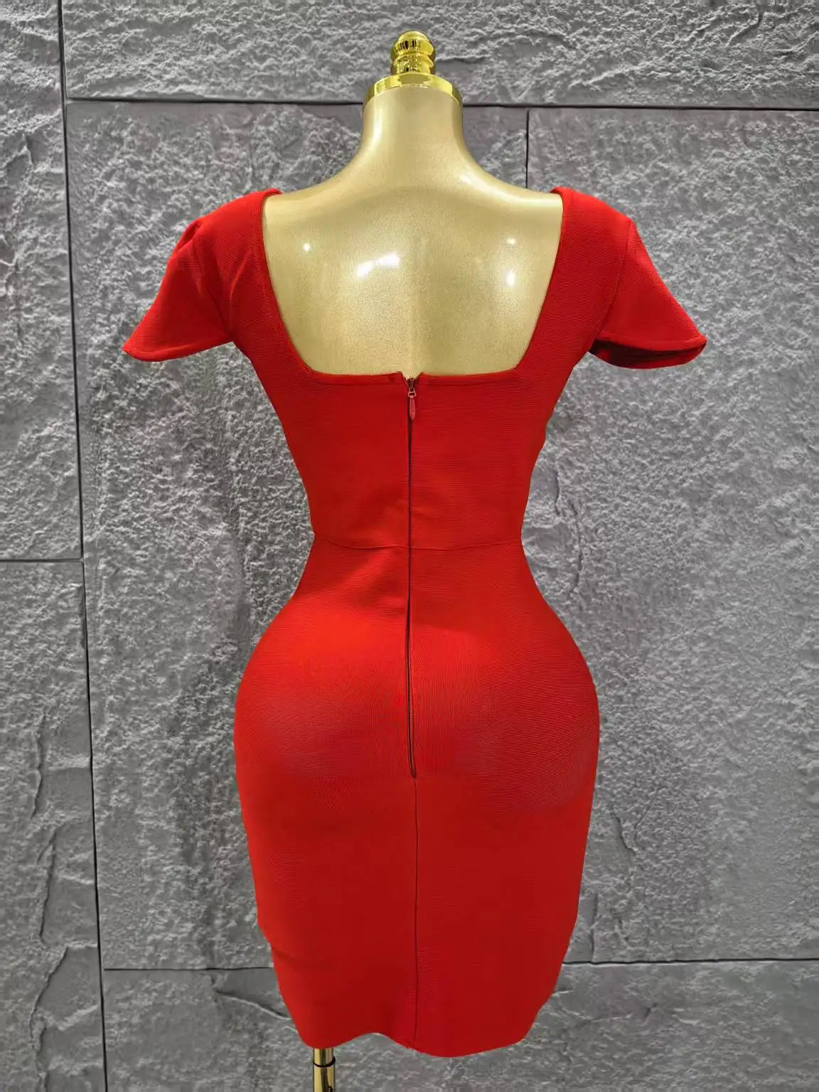 Vestido curto sexy preto e vermelho, manga curta, gola quadrada, justo, mini vestido bandage, boate, festa, comemoração de aniversário, moda