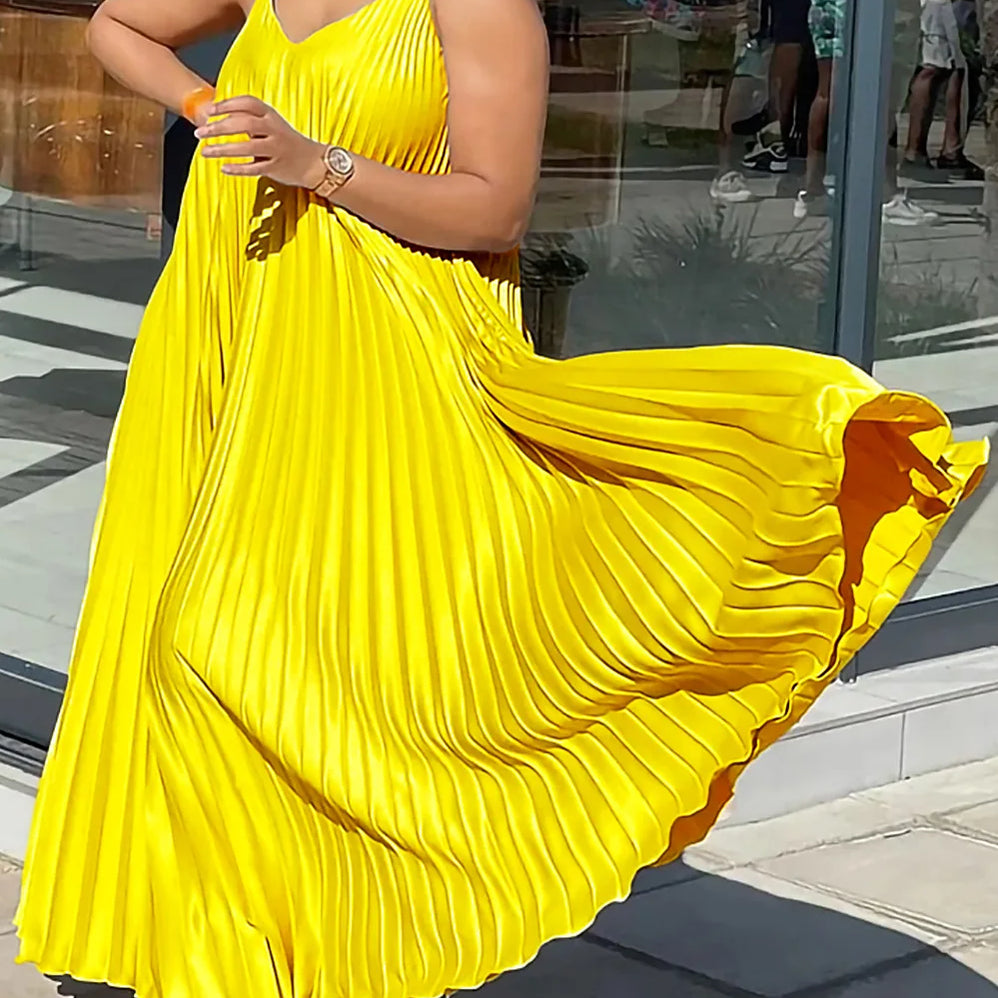 Plus Size Summer New Solid Color Loose V-Neck Suspender Pleated Large Skirt Hem Fashionable And Elegant Vacation Long Dress
