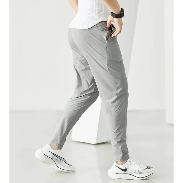 Running Pants Men Sportswear Elastic Jogging Sweatpants Gym Fitness Tight Trousers Quick Dry Thin Tracksuit Training Sport Pants Light Gray