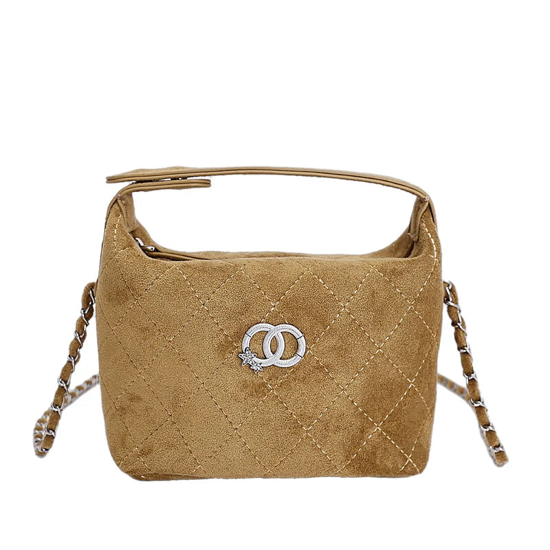 Stylish Ladies Shoulder Bag In Genuine Leather - Popular Tote Look With Zipper By Designer Brand