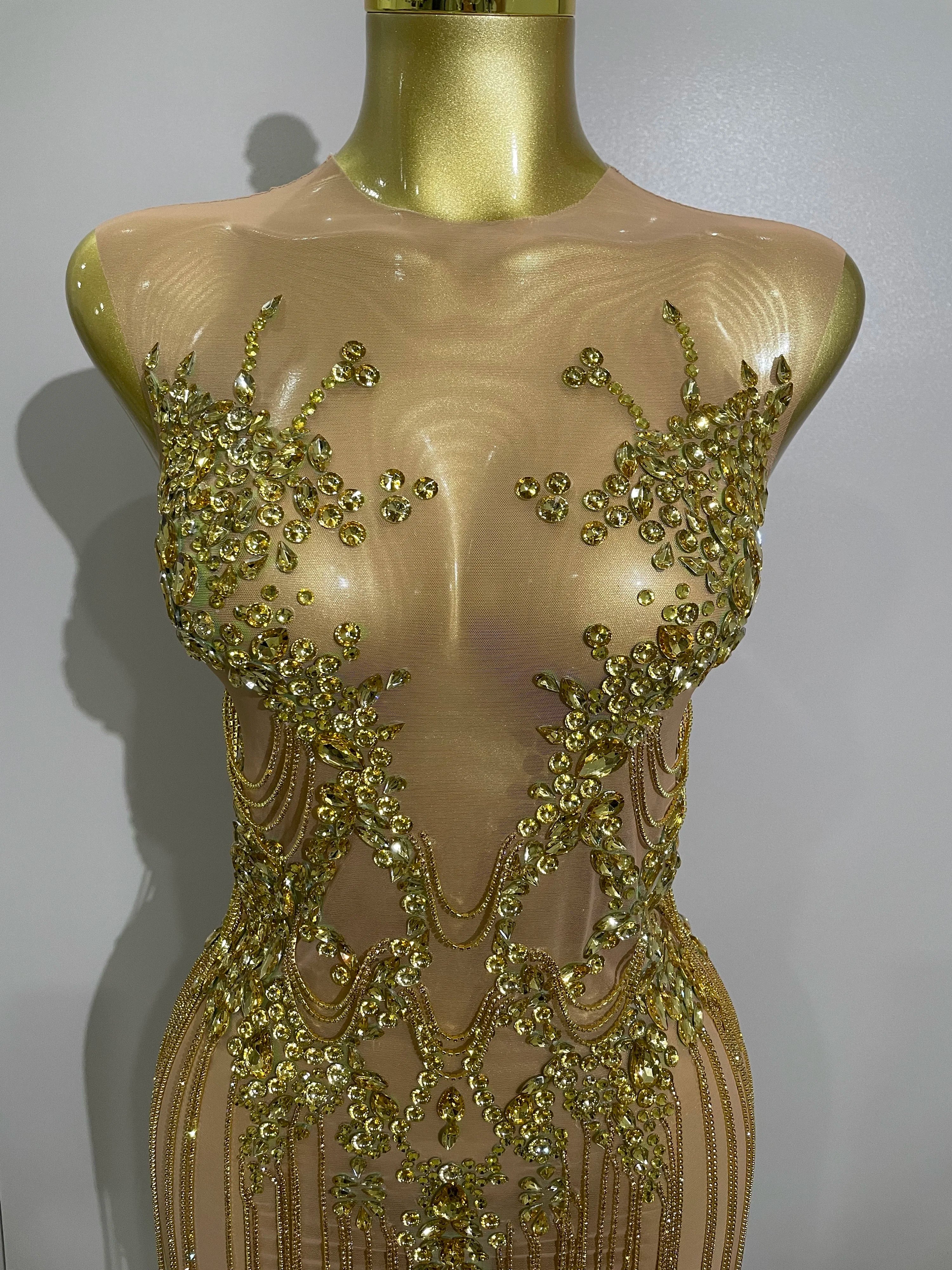 Luxury Sparkly Rhinestones Chain Sleeveless Mini Dress 2025 Women Sexy Performance Dance Nightclub Outfit Birthday Party Dress