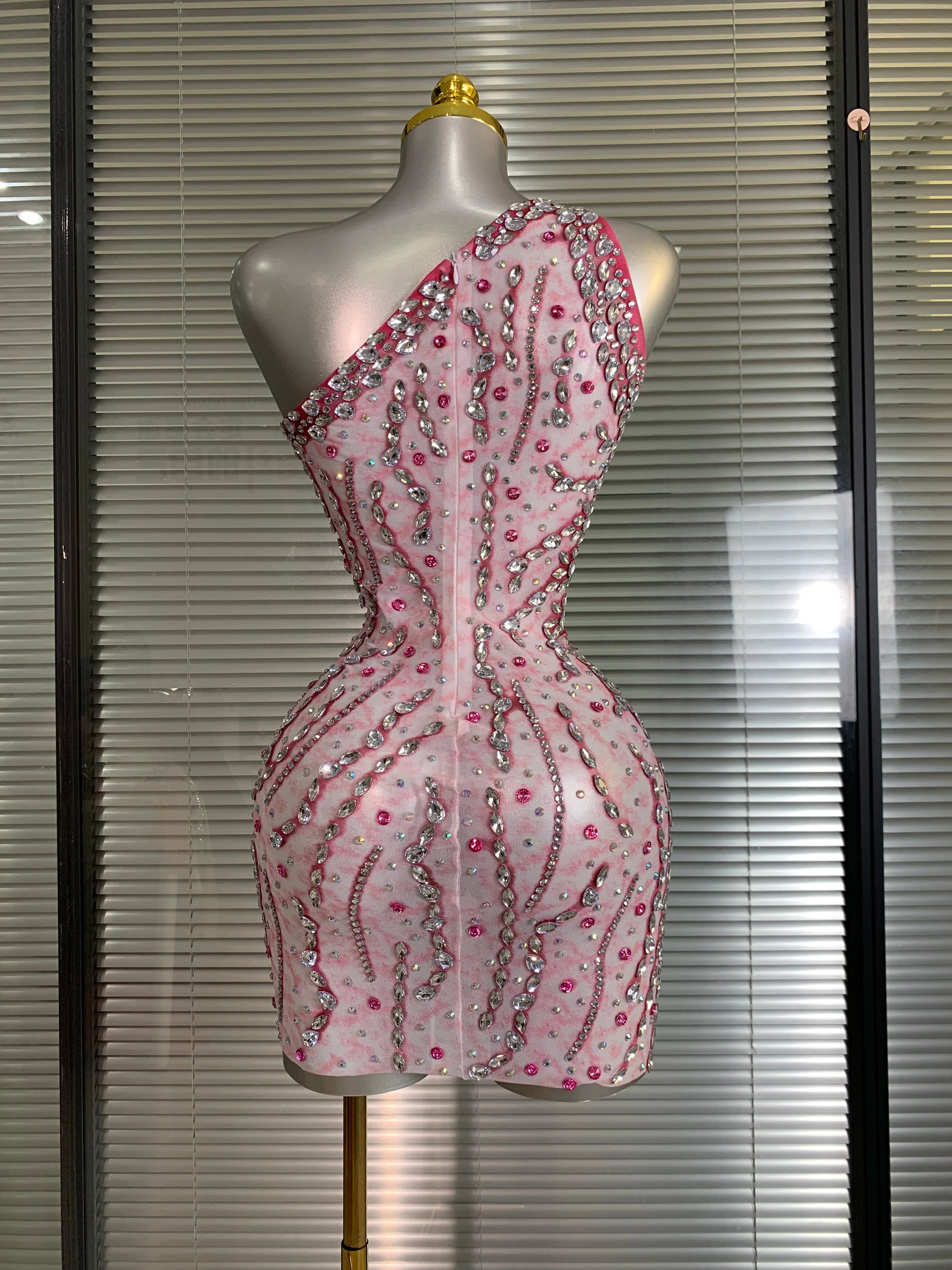 Women Sexy Mesh Crystal Diamonds Mini Costume Stage Dancer One Shoulder Stretchy Mini Night Club Party Dress