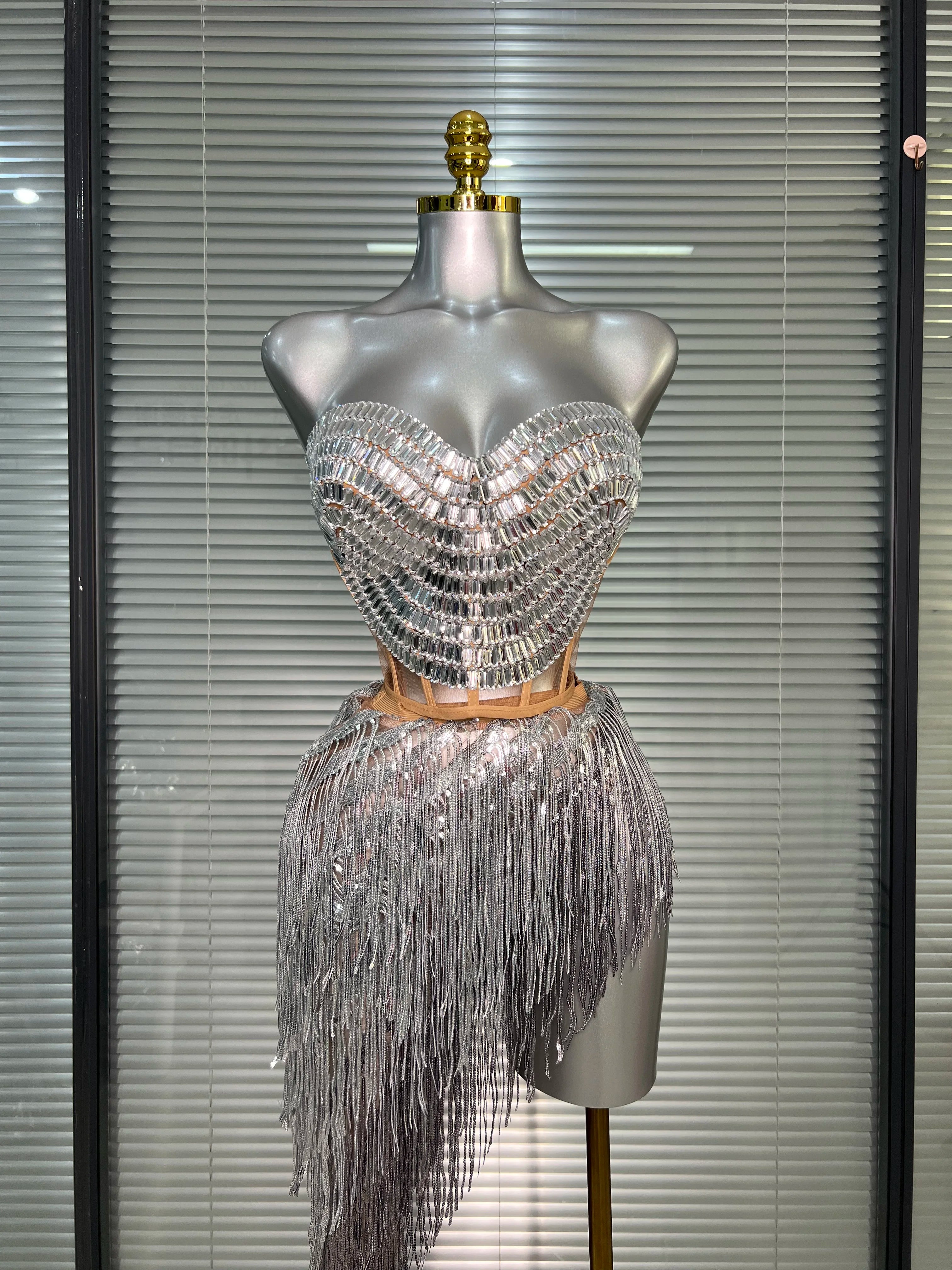 Women Sexy Two Pieces Set Women Silver Tassel Crystal Diamond Night Club Sparkly Skirt Suits Singer Dancer Stage Costume