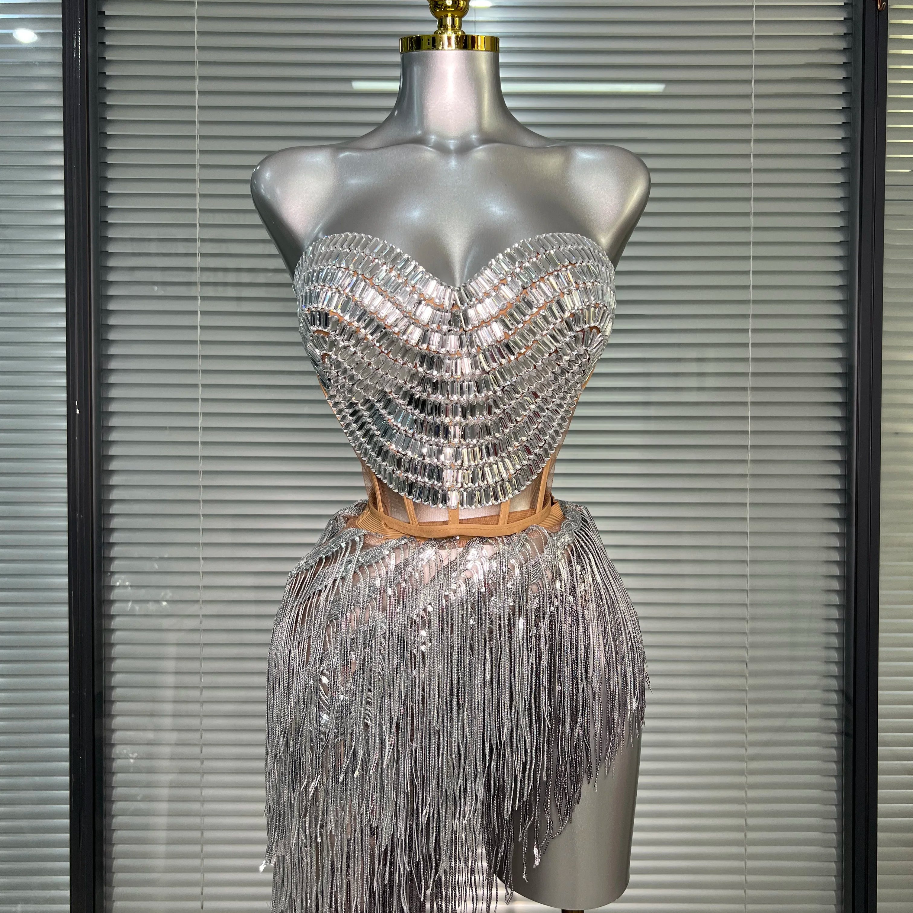 Women Sexy Two Pieces Set Women Silver Tassel Crystal Diamond Night Club Adjustable Skirt Suits Singer Dancer Stage Costume