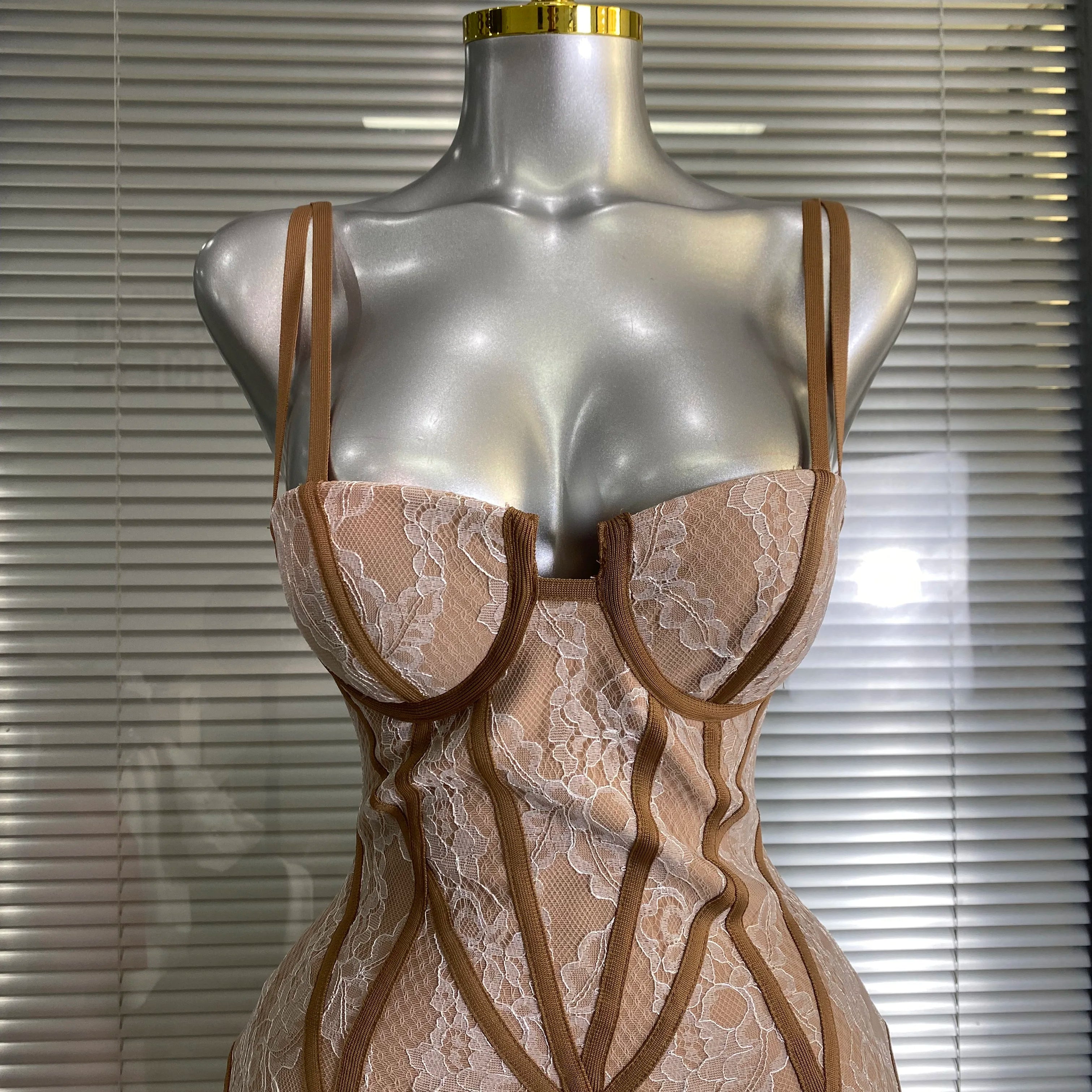 Vestido New INS Sexy Women Lace Midi Bandage Dress Celebrity Elegant High Street Knitted Bodycon Party Dress