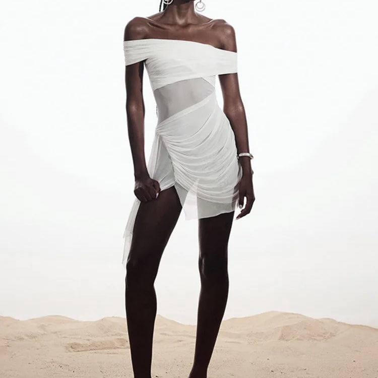 Vestido curto sexy sem alças e ombro de fora para mulheres, moda praia, malha irregular, férias, drapeado, franzido, bodycon