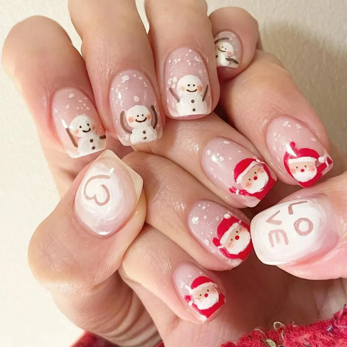 Cartoon Santas/Snowman Christmas Fake Nails 24Pcs Short Square Nude Pink Press On Nails Love Printed New Year Party Nails Art