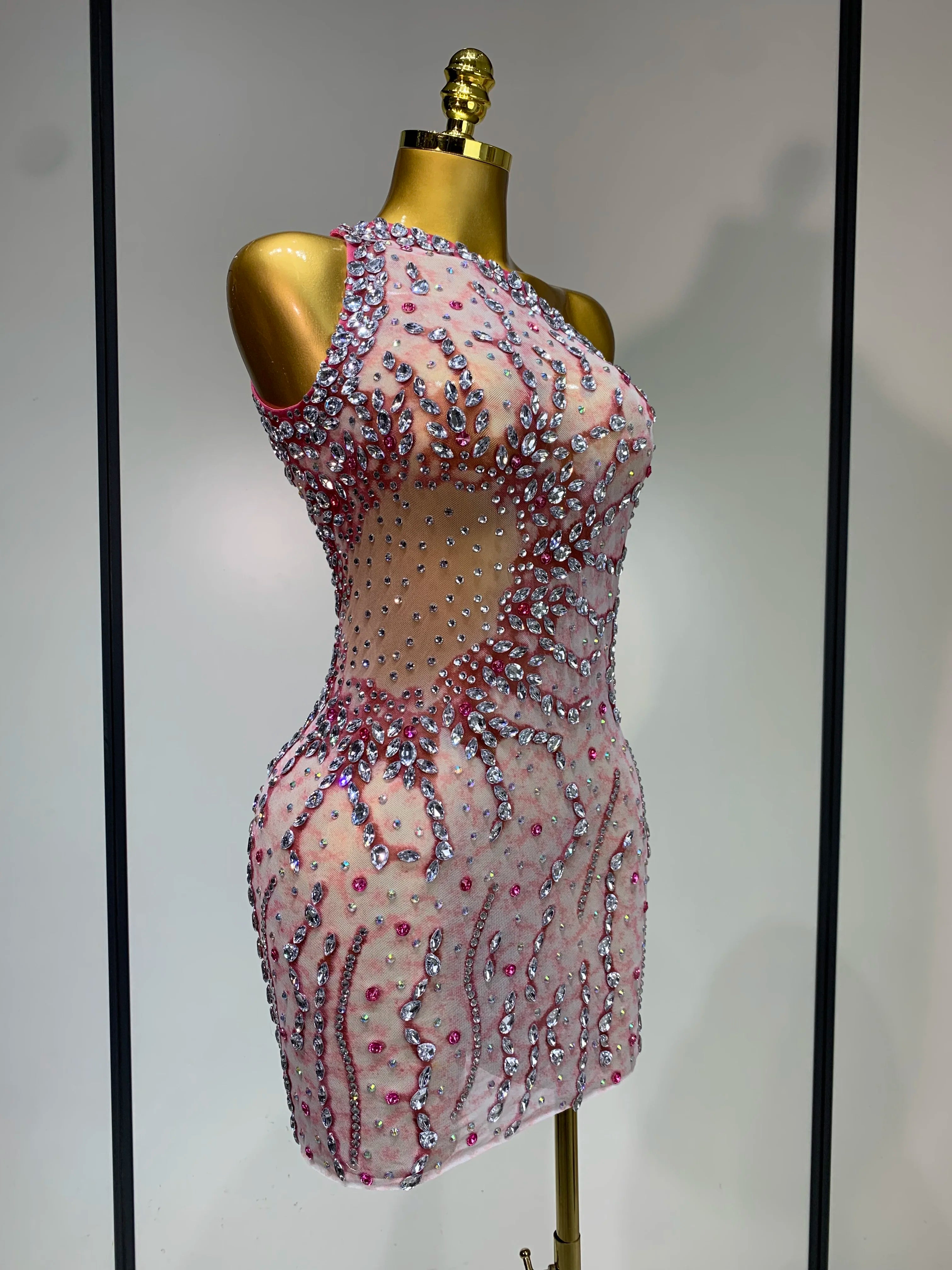 Vestido curto feminino sexy de malha transparente com strass, dançarina de palco, um ombro, elástico, para festa de aniversário, roupa de palco