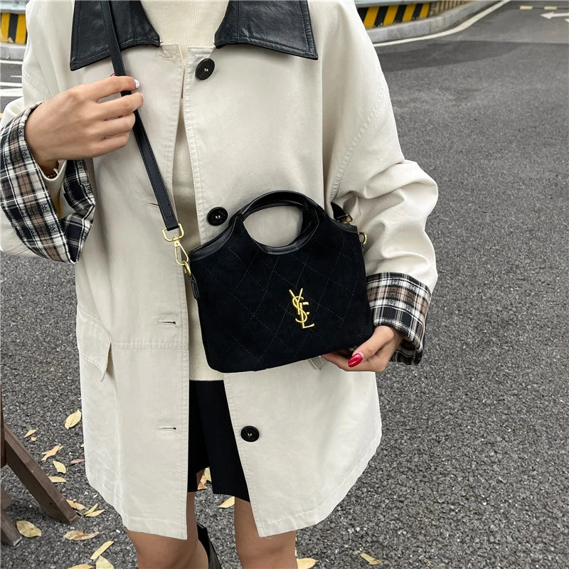 Parisian style design women's zipper shoulder bag elegant chain strap crossbody bag fashionable high-quality handbag