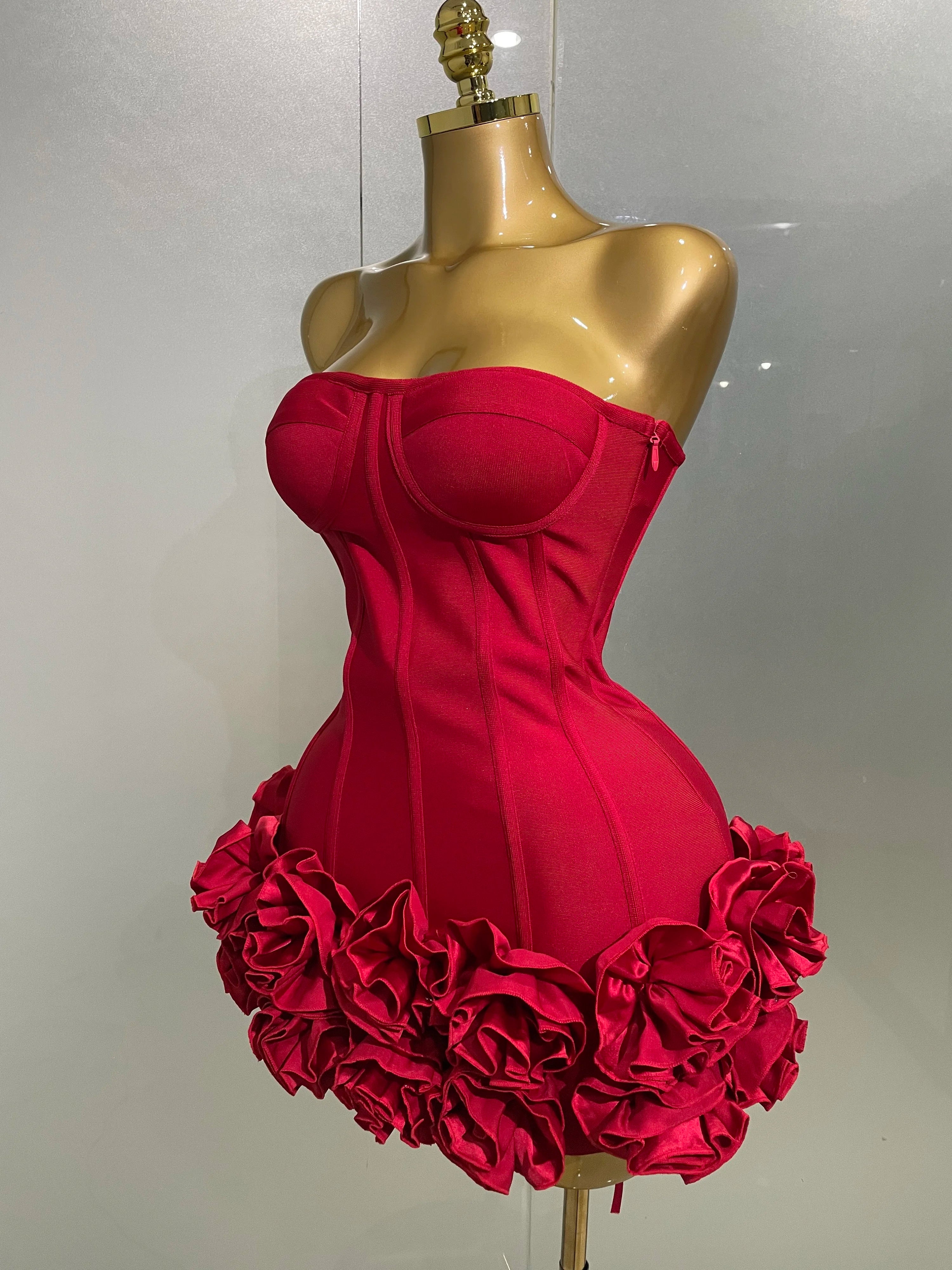 Vestido bandagem sexy para noite 2025, sem alças, colado ao corpo, mini vestido de celebridades para festa de aniversário, sessão de fotos, roupa de boate