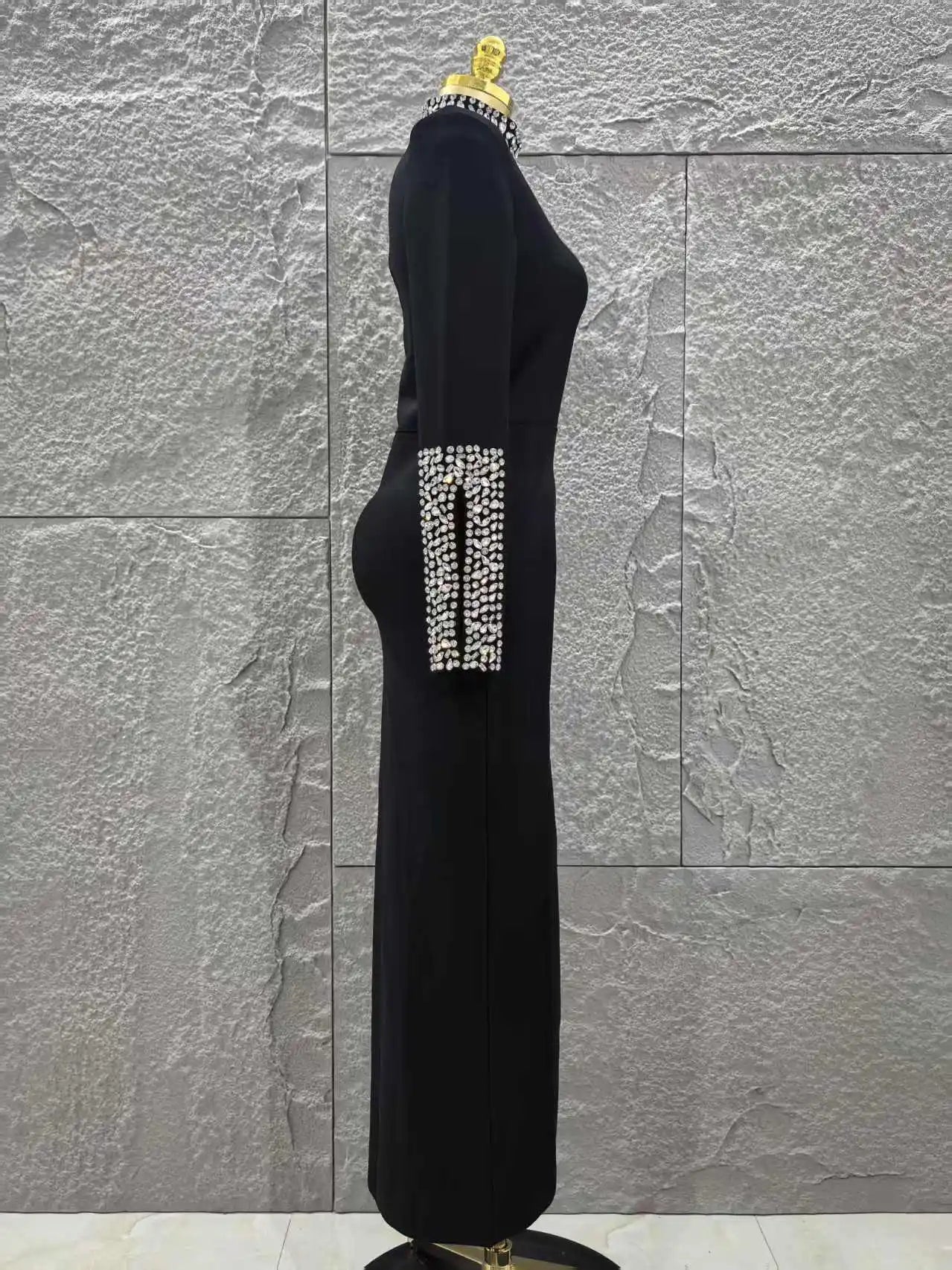 Women Long Sleeve Sparkly Crystal Bodycon Long Bandage Dress Elegant Evening Party Cocktail Fashion Outfit