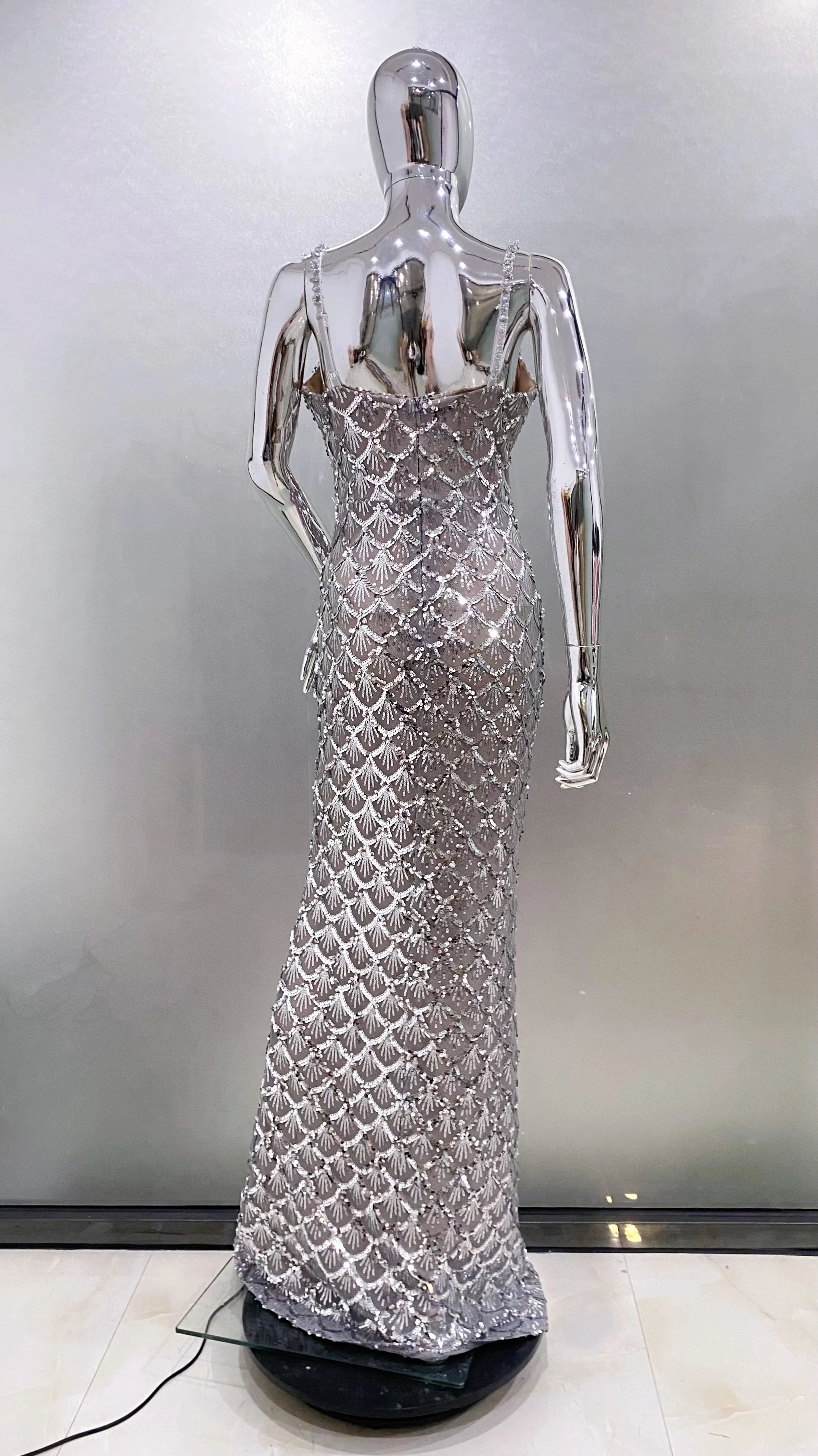 Sparkling  Sliver Sequins Sexy V-Neck Spaghetti Strapless Floor Length Dress Graceful Evening Dress Celebrity Party Outfit