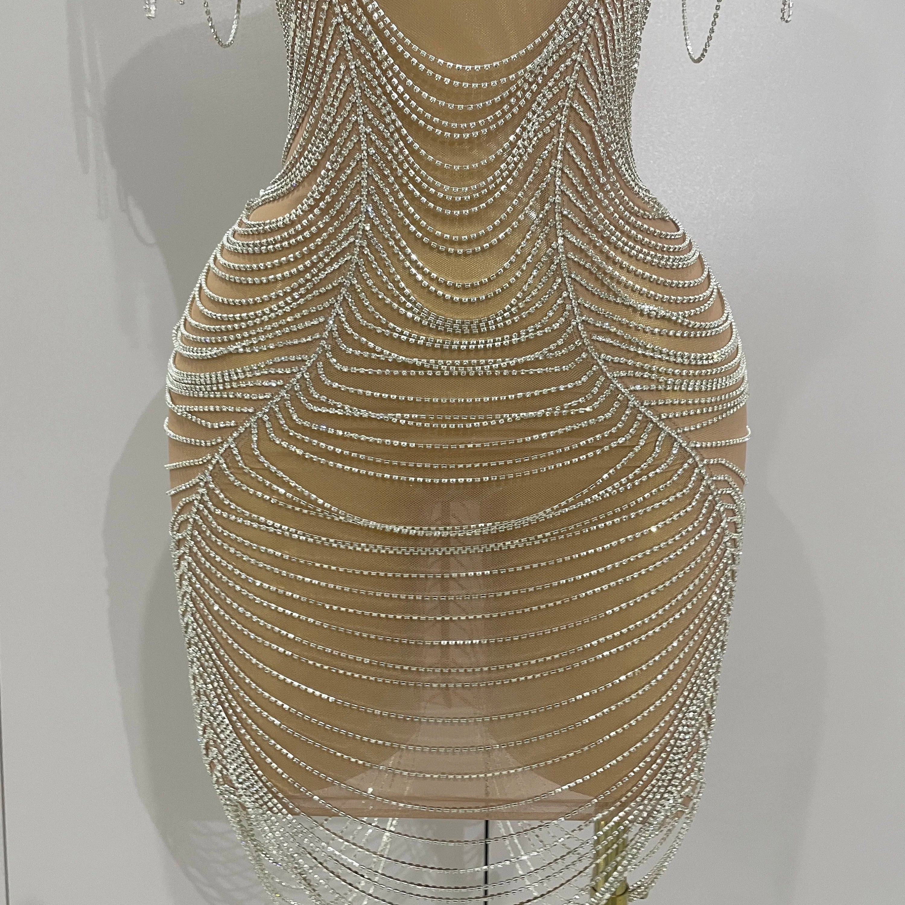 2025 Novos Diamantes Brilhantes Cristal Sexy Malha Transparente Mini Vestido Feminino Festa de Aniversário Clube Celebrar Palco Performance Traje