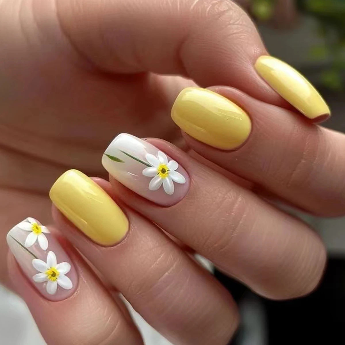 24 peças unhas postiças quadradas estilo europeu, brilho médio, flor amarela, unhas postiças reutilizáveis, fofas, para mulheres/meninas